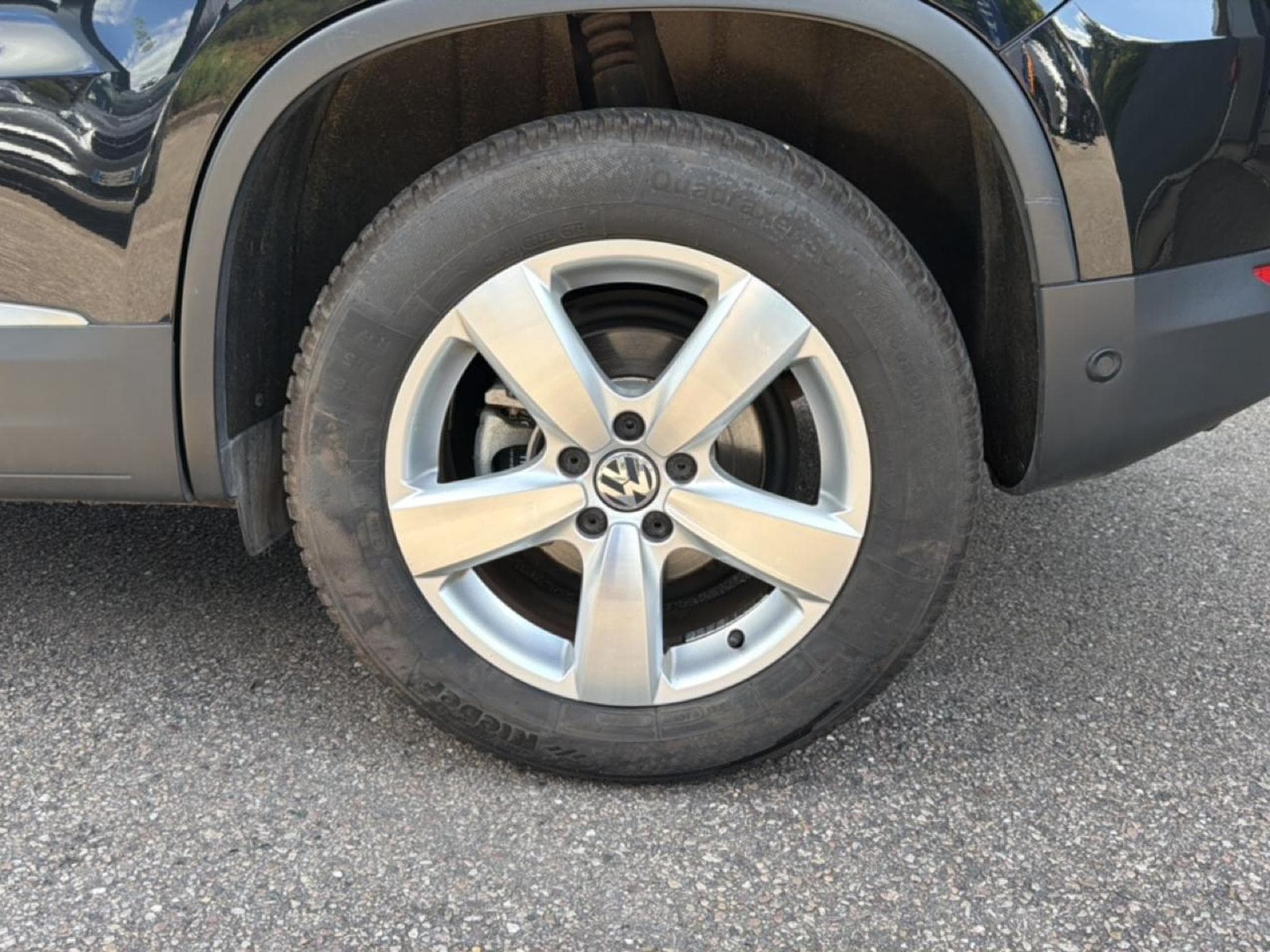 VW TIGUAN 2.0 TDI 110 BLUEMOTION TECHNOLOGY FAP LOUNGE (2015) - Foto 10
