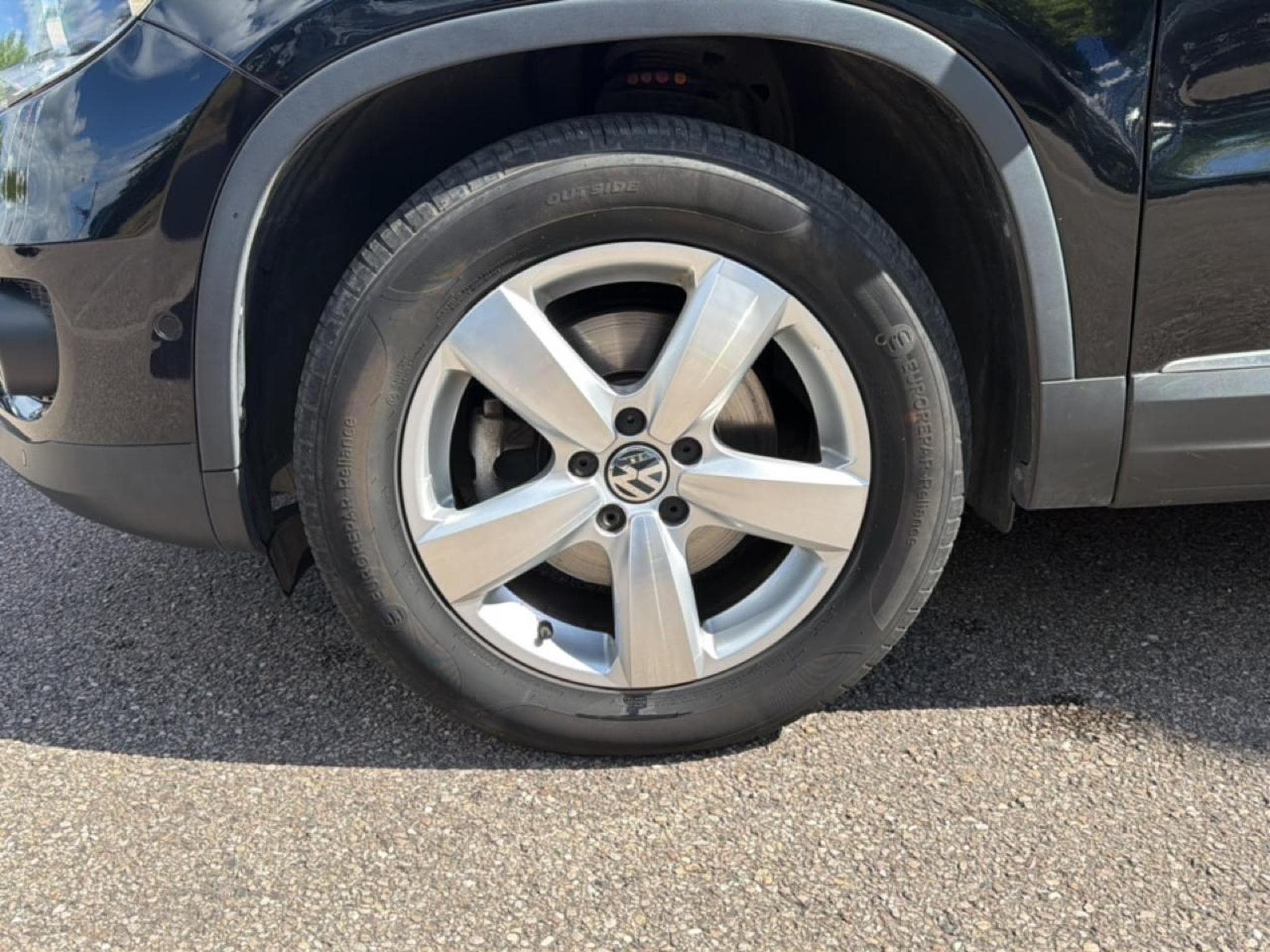 VW TIGUAN 2.0 TDI 110 BLUEMOTION TECHNOLOGY FAP LOUNGE (2015) - Foto 11