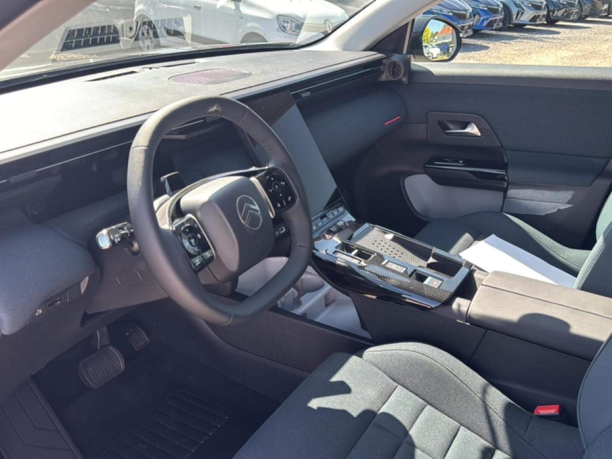 Citroen C5 AIRCROSS 1.2 HYBRIDE 145 PLUS BOITE AUTOMATIQUE (2026) - Foto 12