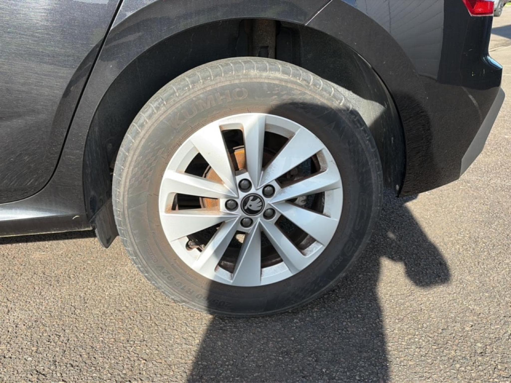 Skoda KAMIQ 1.0 TSI 116 SELECTION DSG7 (2025) - Photo 9