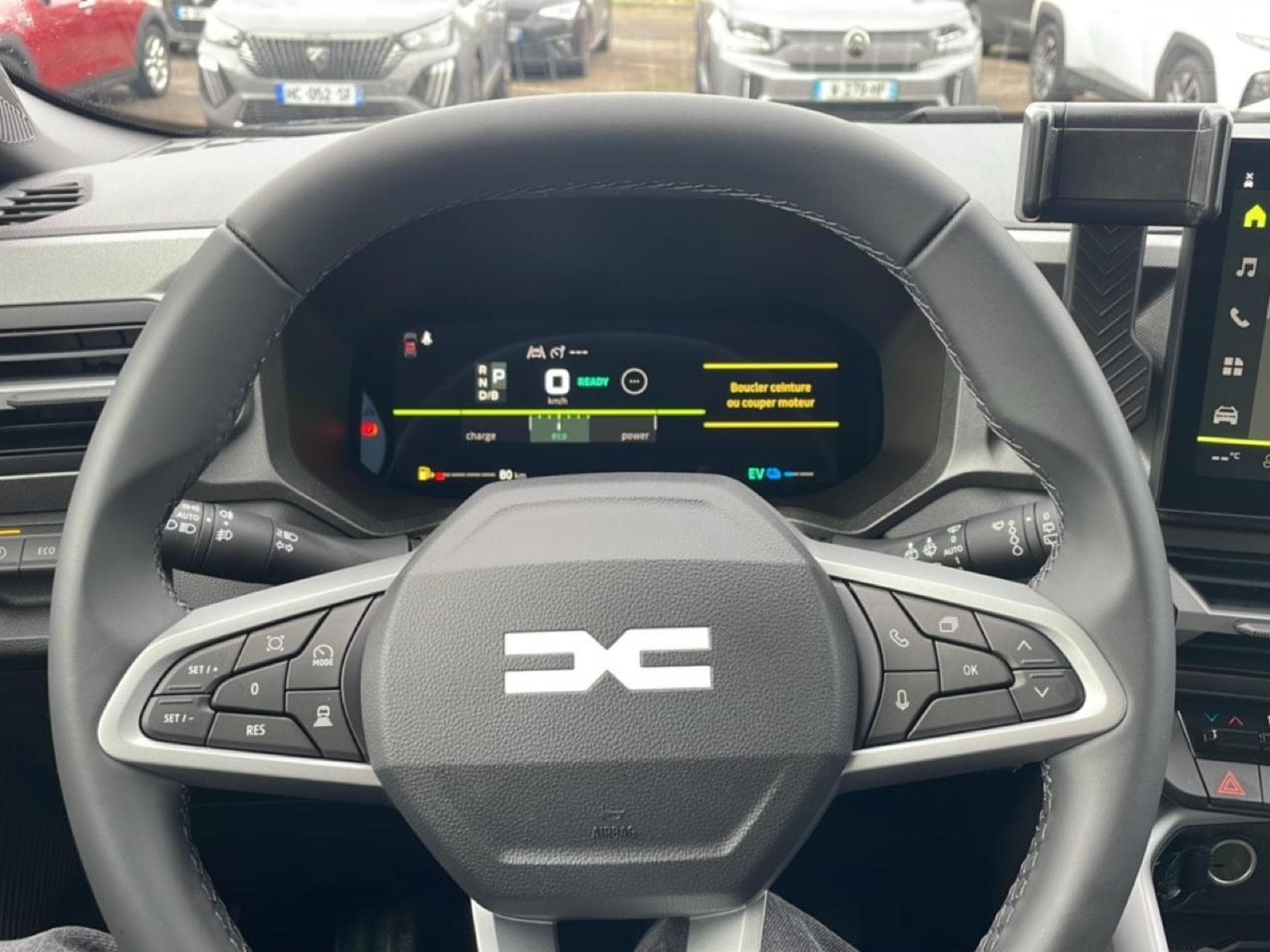 Dacia BIGSTER 1.8 HYBRID 155 JOURNEY (2025) - Foto 13