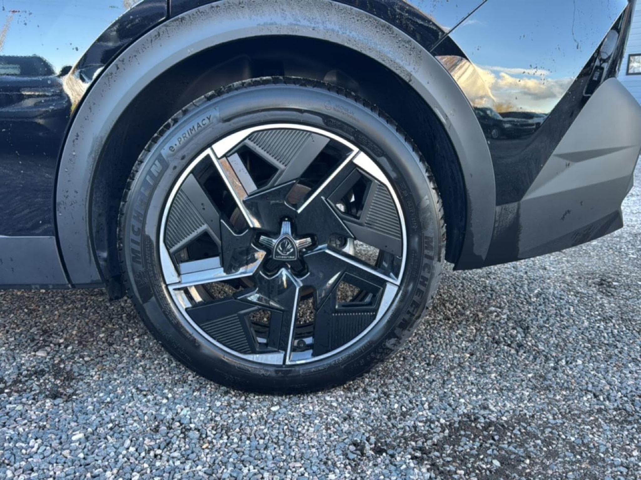 Peugeot 408 HYBRID 145 GT E-DCS6 (2025) - Foto 10