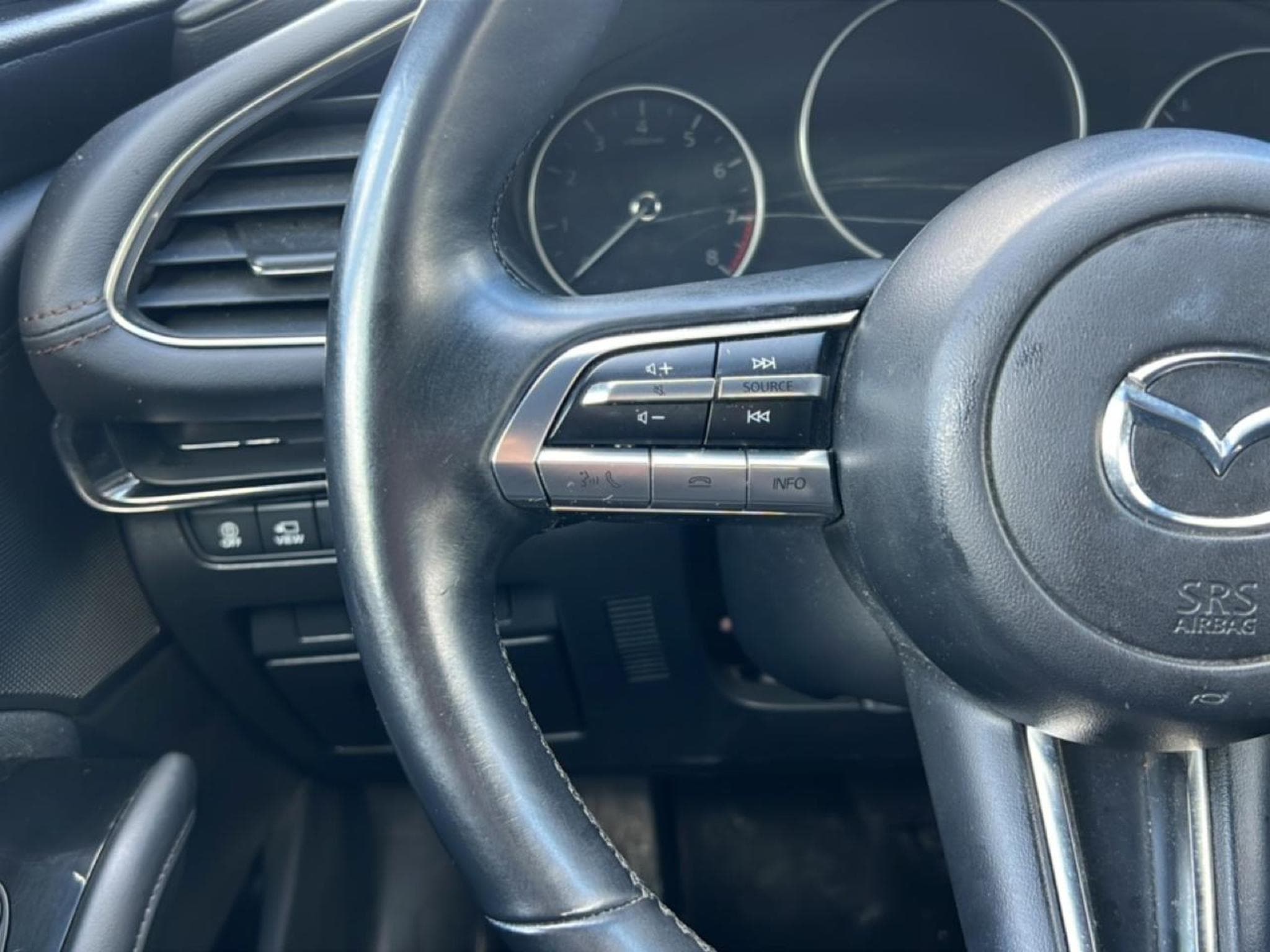 Mazda MAZDA 3 2.0 E-SKYACTIV-G M-HYBRID 122 BUSINESS EXECUTIVE BVA 2022 (2023) - Foto 16