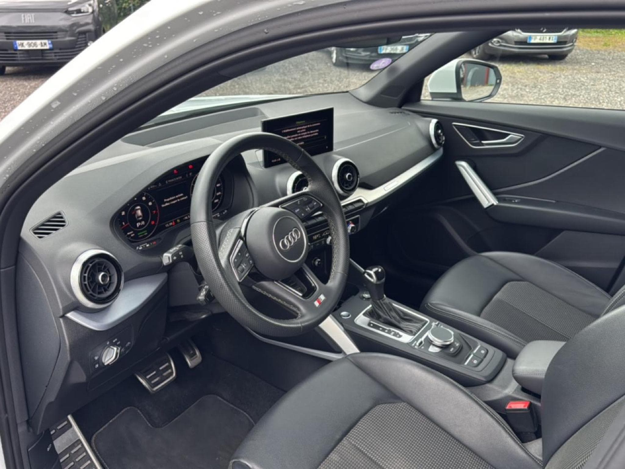 Audi Q2 35 TFSI 150 S LINE S TRONIC 7 (2023) - Foto 15