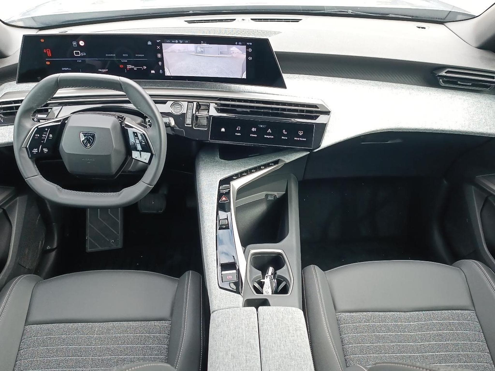 Peugeot 3008 1.2 HYBRID 145 ALLURE E-DCS6 (2025) - Foto 9