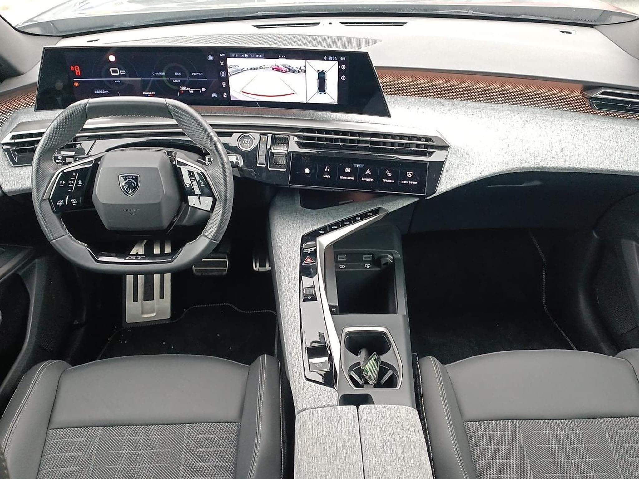 Peugeot 3008 1.2 HYBRID 145 GT E-DCS6 (2025) - Foto 9