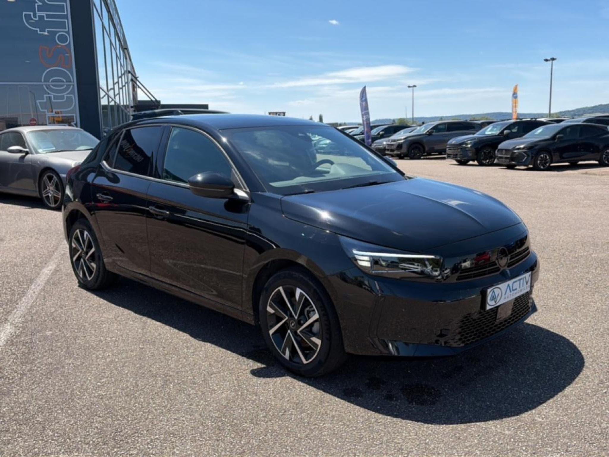 Opel CORSA 1.2 TURBO 100 GS (2025) - Foto 3