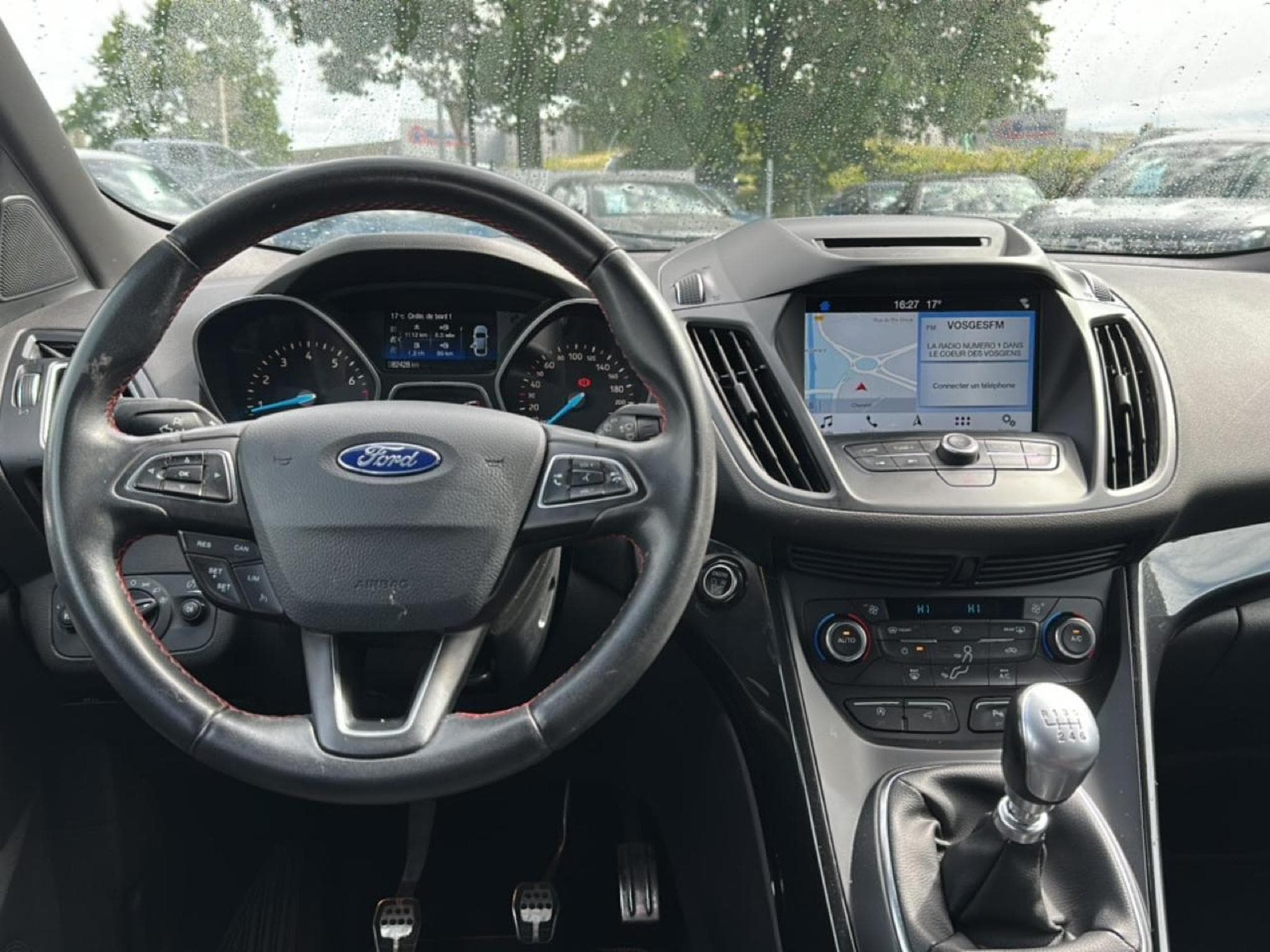 Ford Kuga 1.5 ECOBOOST 150 ST-LINE 4X2 (2018) - Foto 10