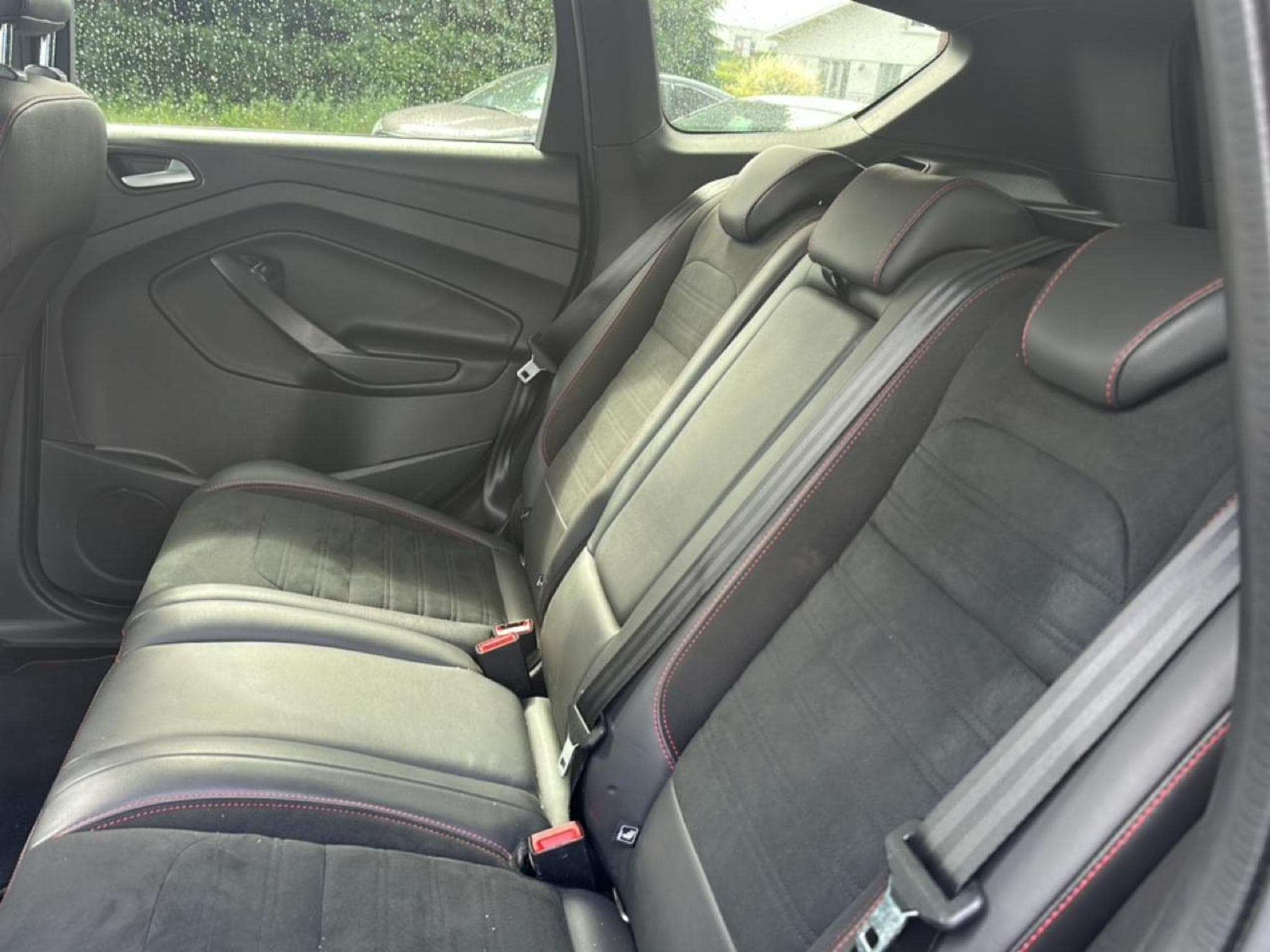 Ford Kuga 1.5 ECOBOOST 150 ST-LINE 4X2 (2018) - Foto 11