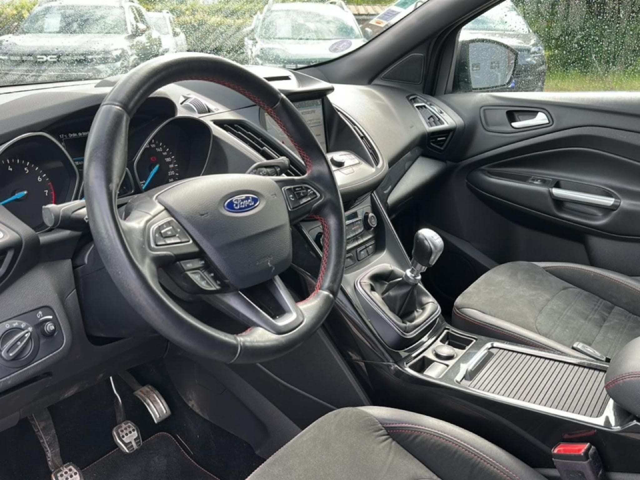 Ford Kuga 1.5 ECOBOOST 150 ST-LINE 4X2 (2018) - Foto 15