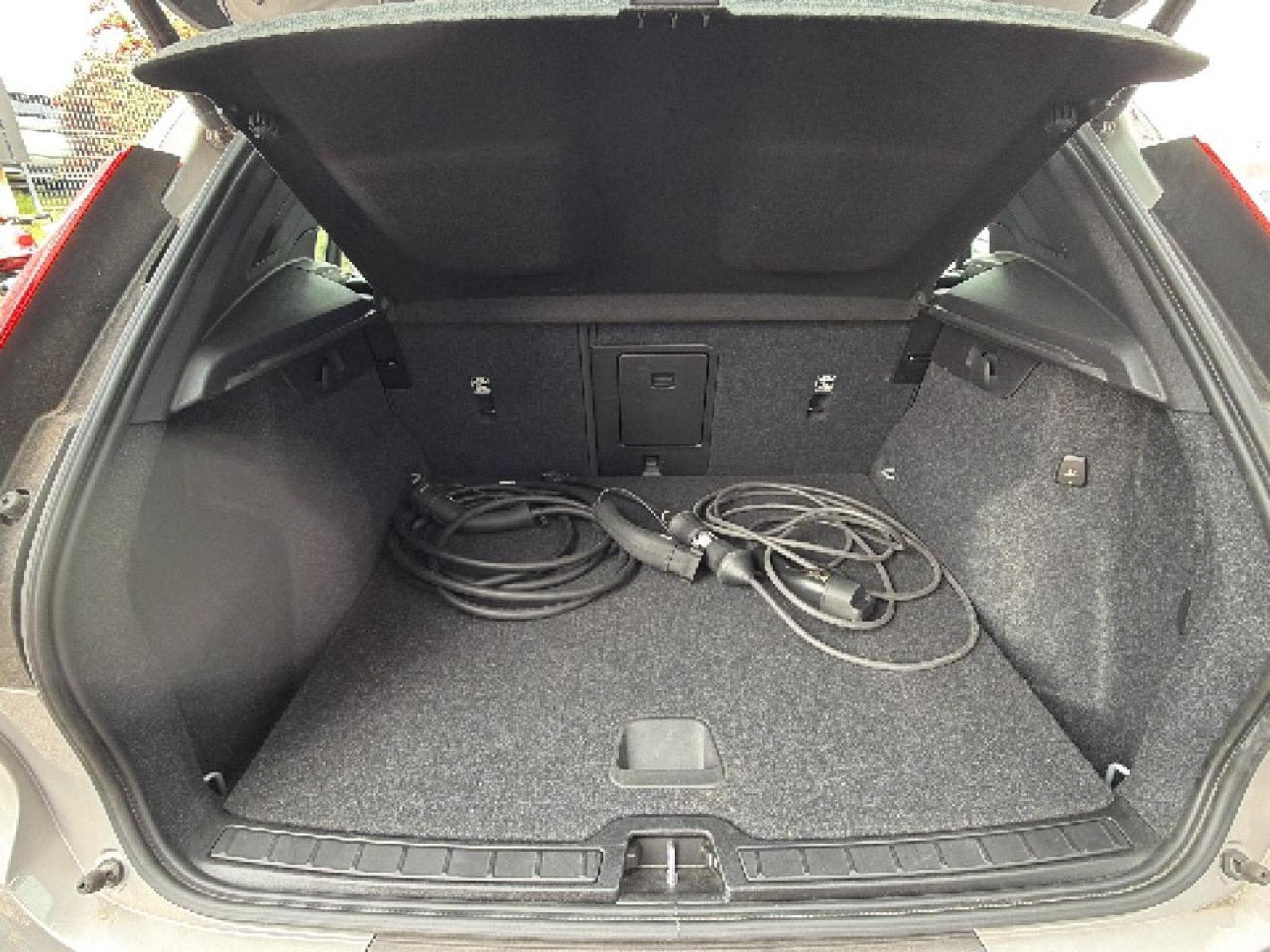 Volvo XC40 T4 RECHARGE 211 START DCT 7 (2023) - Foto 6
