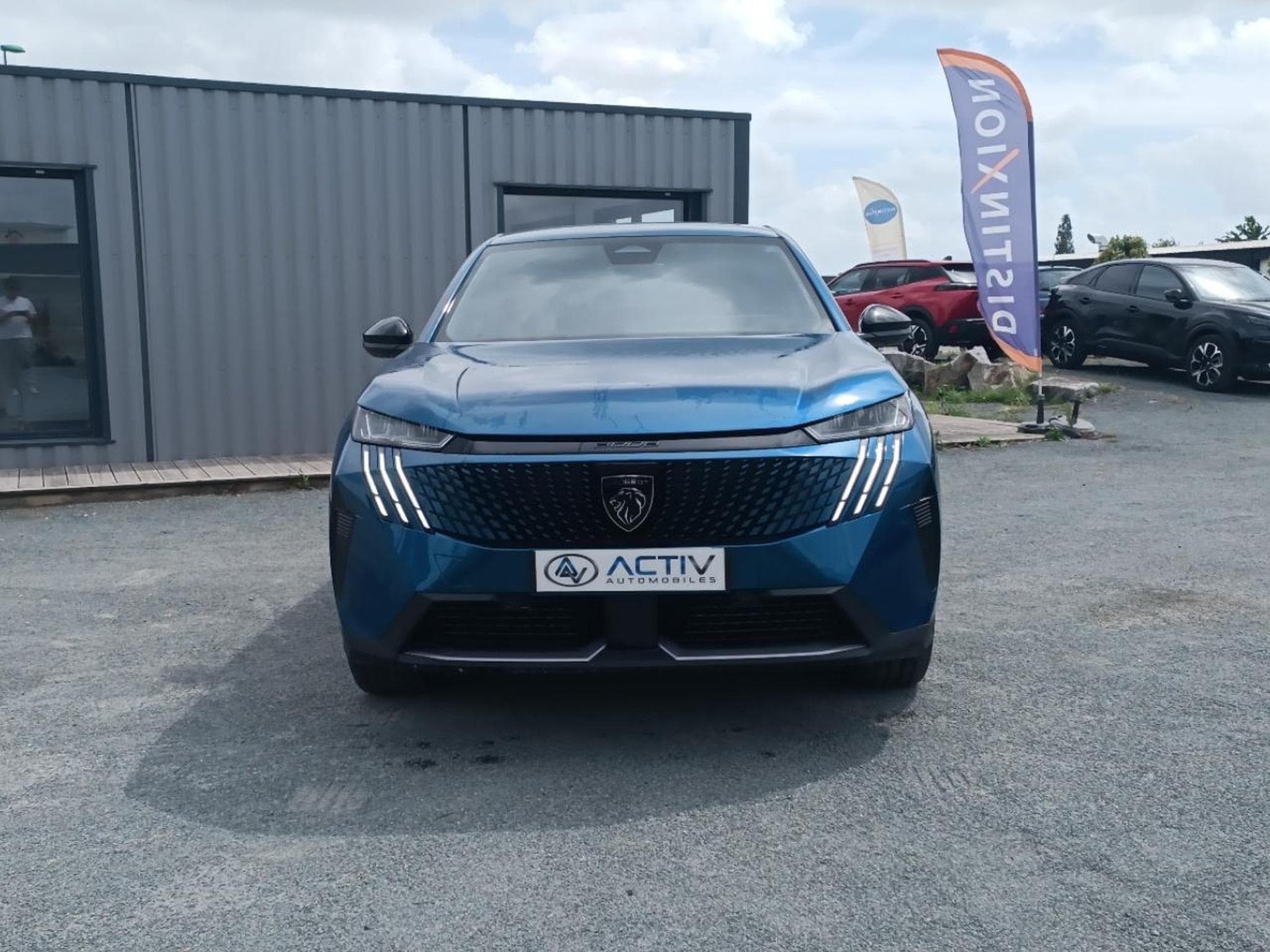 Peugeot 3008 1.2 HYBRID 145 ALLURE E-DCS6 (2025) - Foto 2