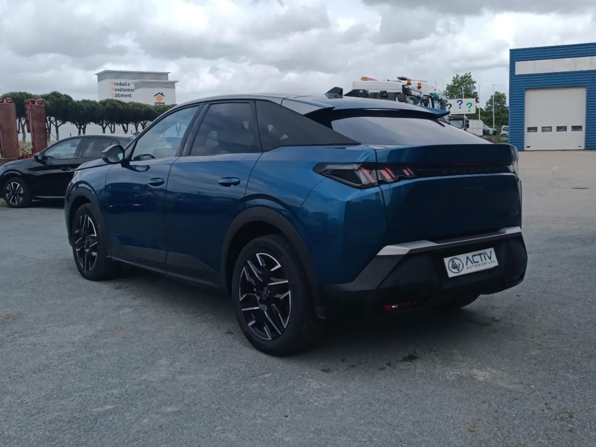 Peugeot 3008 1.2 HYBRID 145 ALLURE E-DCS6 (2025) - Foto 7
