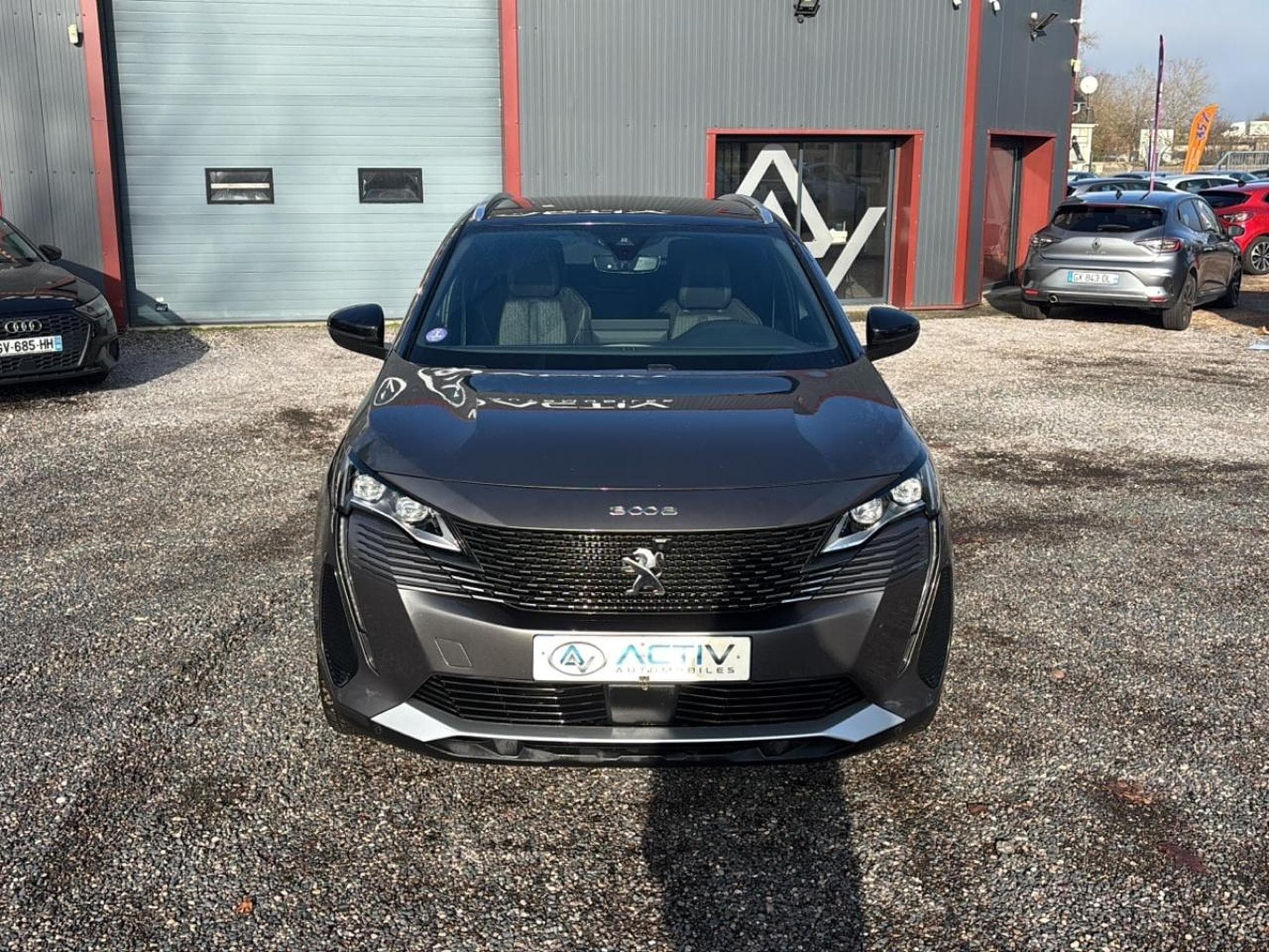 Peugeot 3008 PLUG-IN HYBRID 225 GT E-EAT8 (2023) - Foto 2