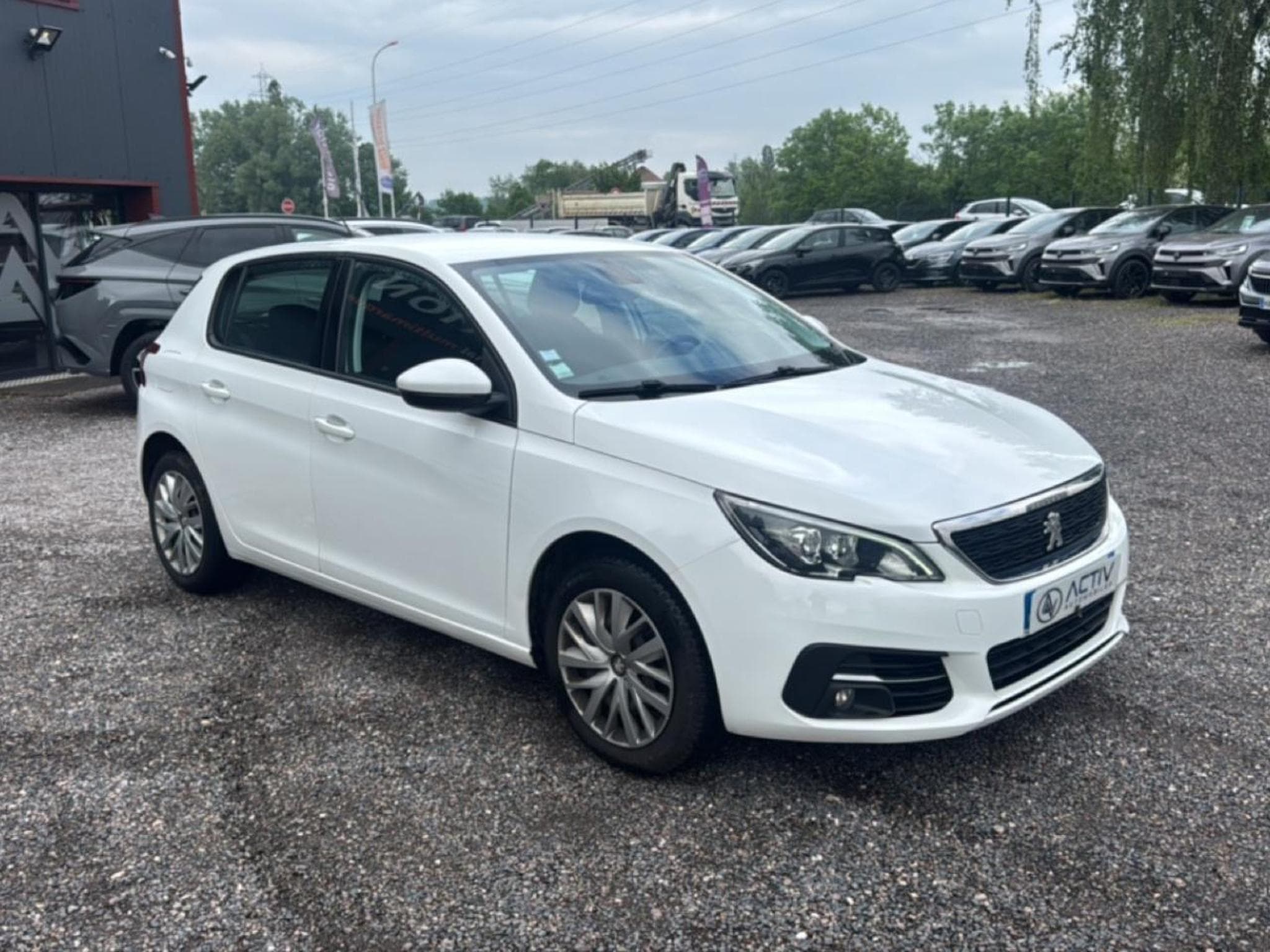 Peugeot 308 1.5 BLUEHDI 100 ACTIVE (2018) - Foto 3