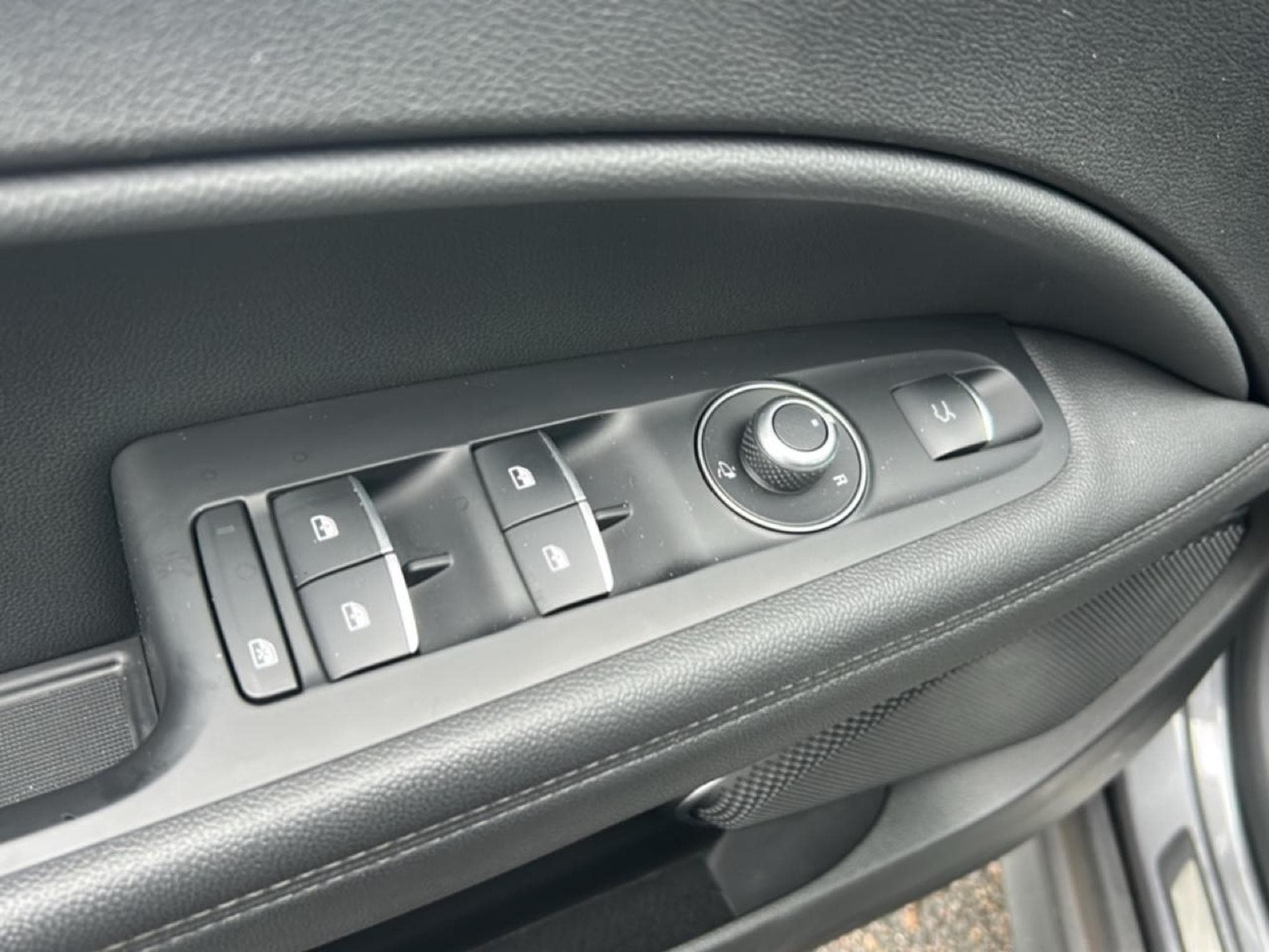 Alfa-Romeo STELVIO 2.2 DIESEL 160 SUPER AT8 MY21 (2021) - Foto 11