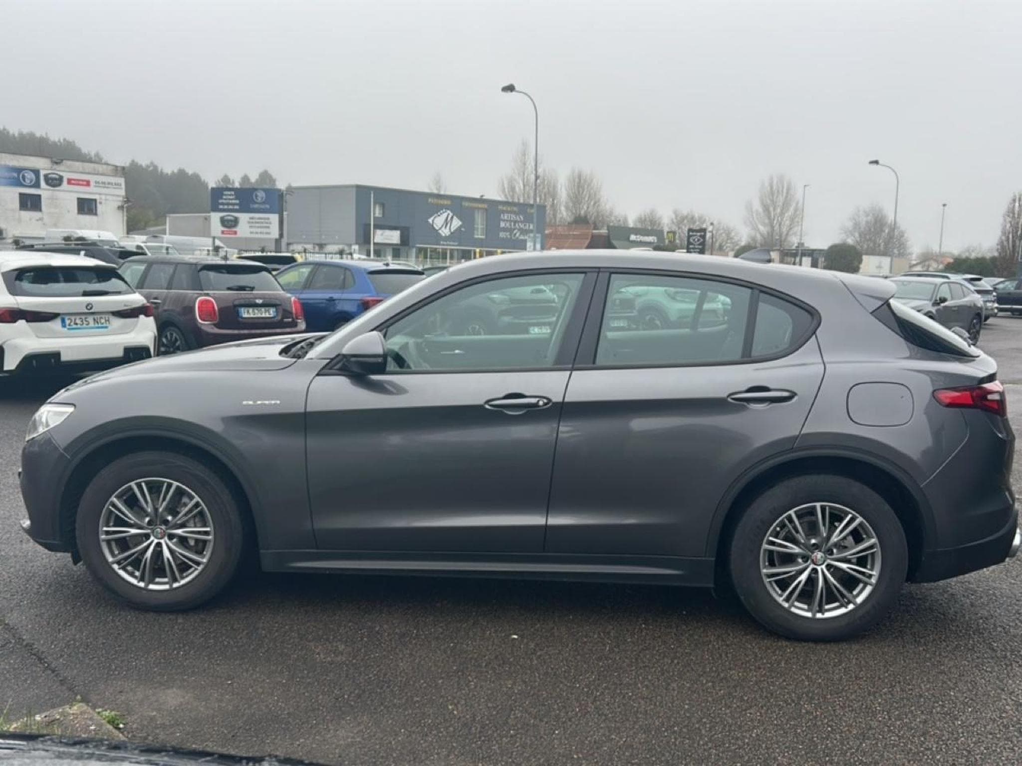 Alfa-Romeo STELVIO 2.2 DIESEL 160 SUPER AT8 MY21 (2021) - Foto 8