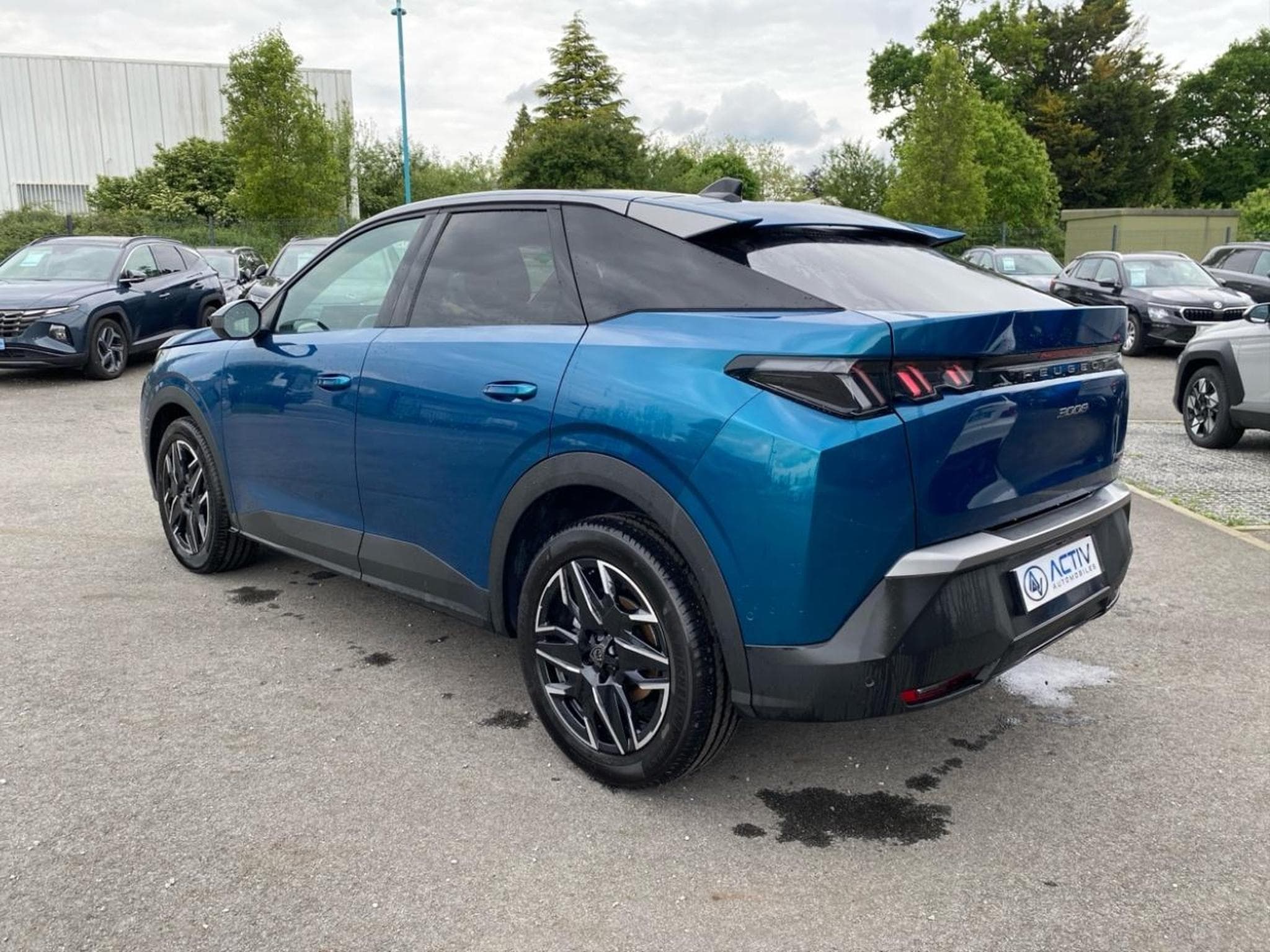 Peugeot 3008 1.2 HYBRID 145 ALLURE E-DCS6 (2025) - Photo 7