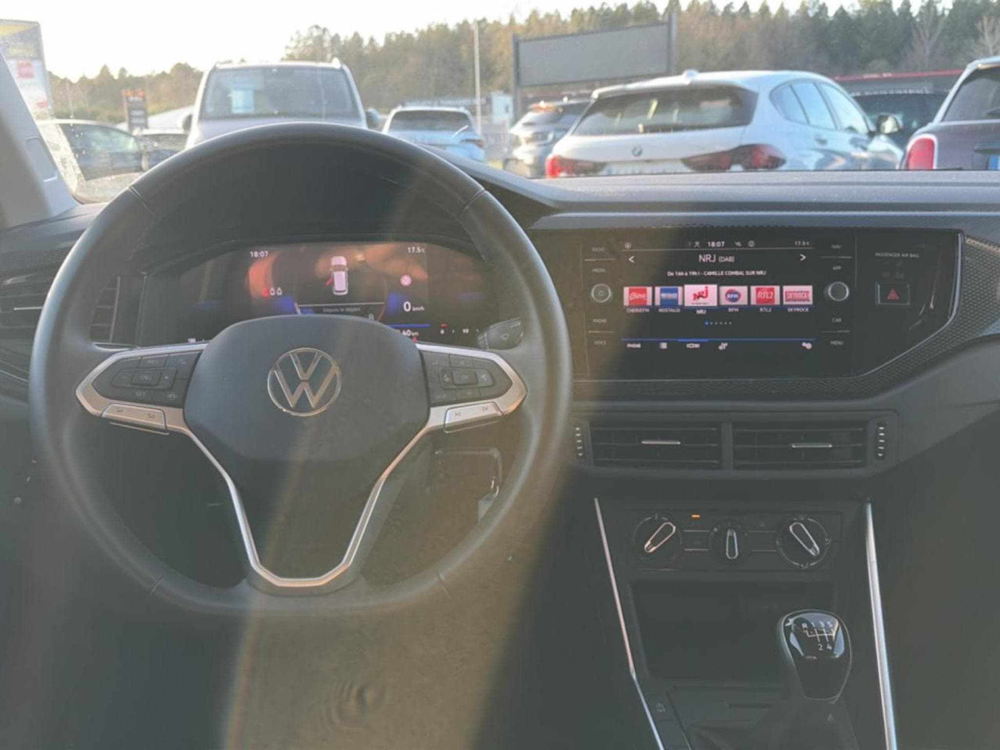 VW POLO 1.0 TSI 95 VW EDITION (2025) - Photo 18