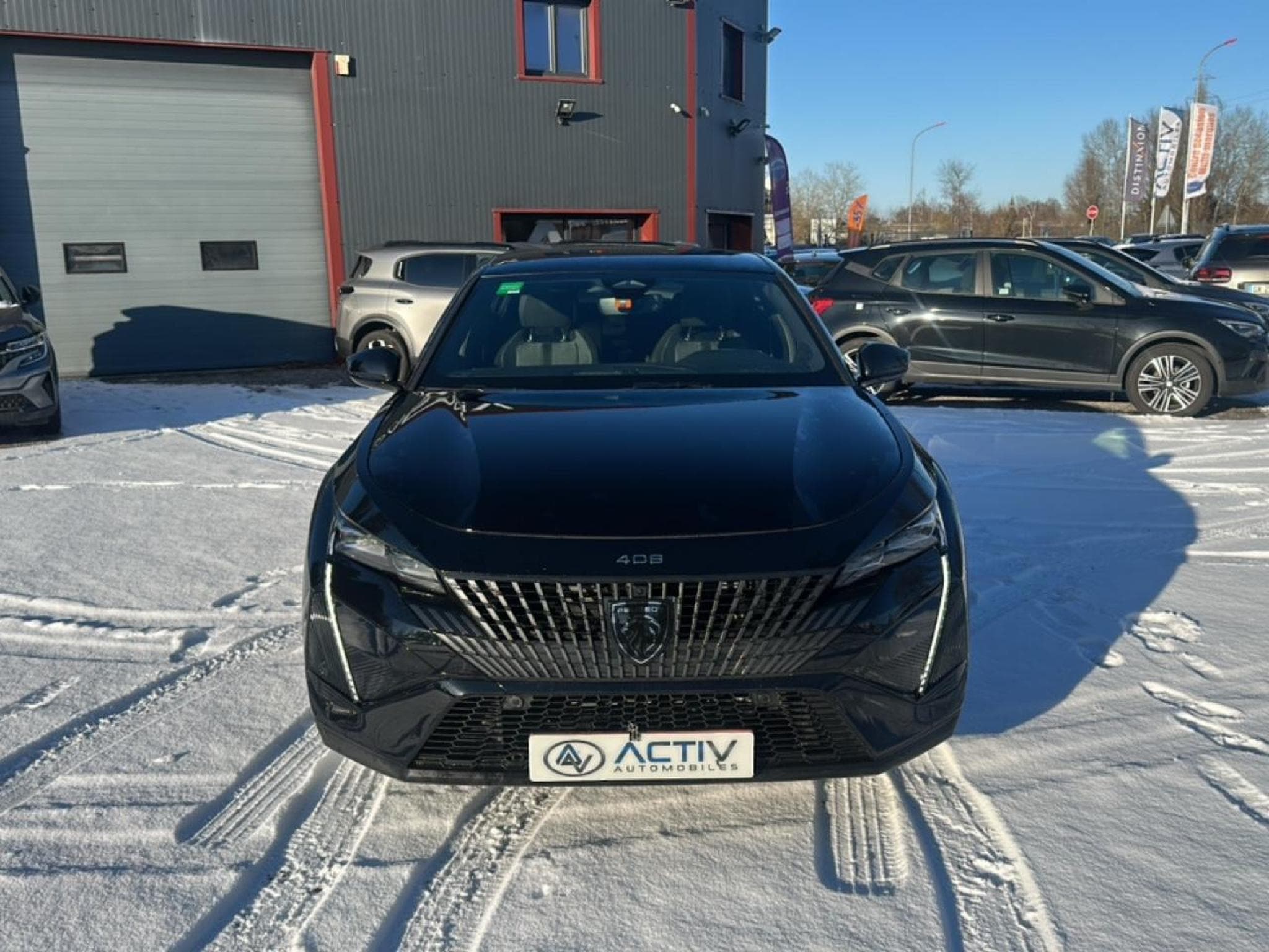 Peugeot 408 HYBRID 145 GT E-DCS6 (2025) - Photo 2