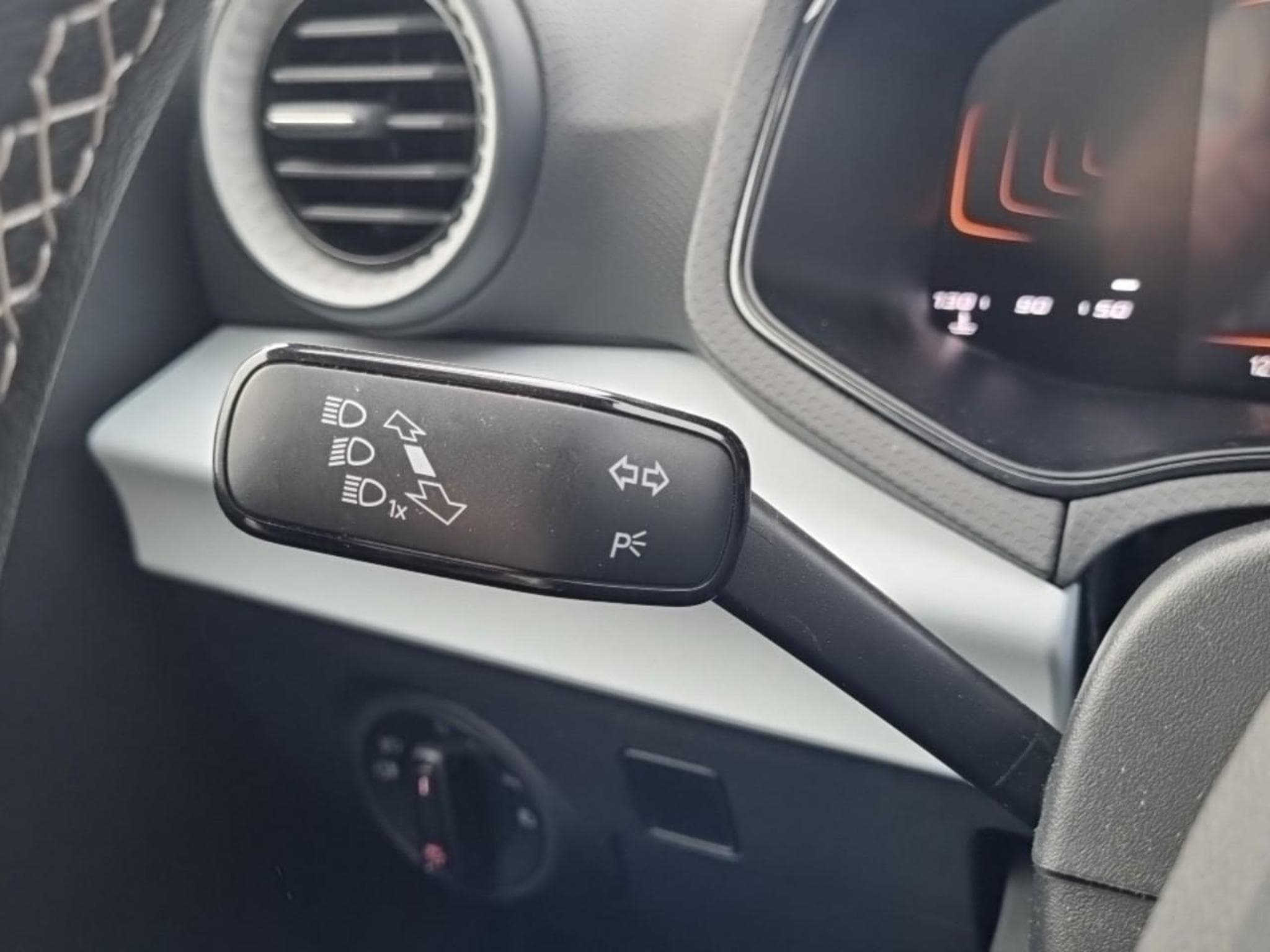 Seat IBIZA 1.0 TSI 95 COPA (2025) - Photo 17