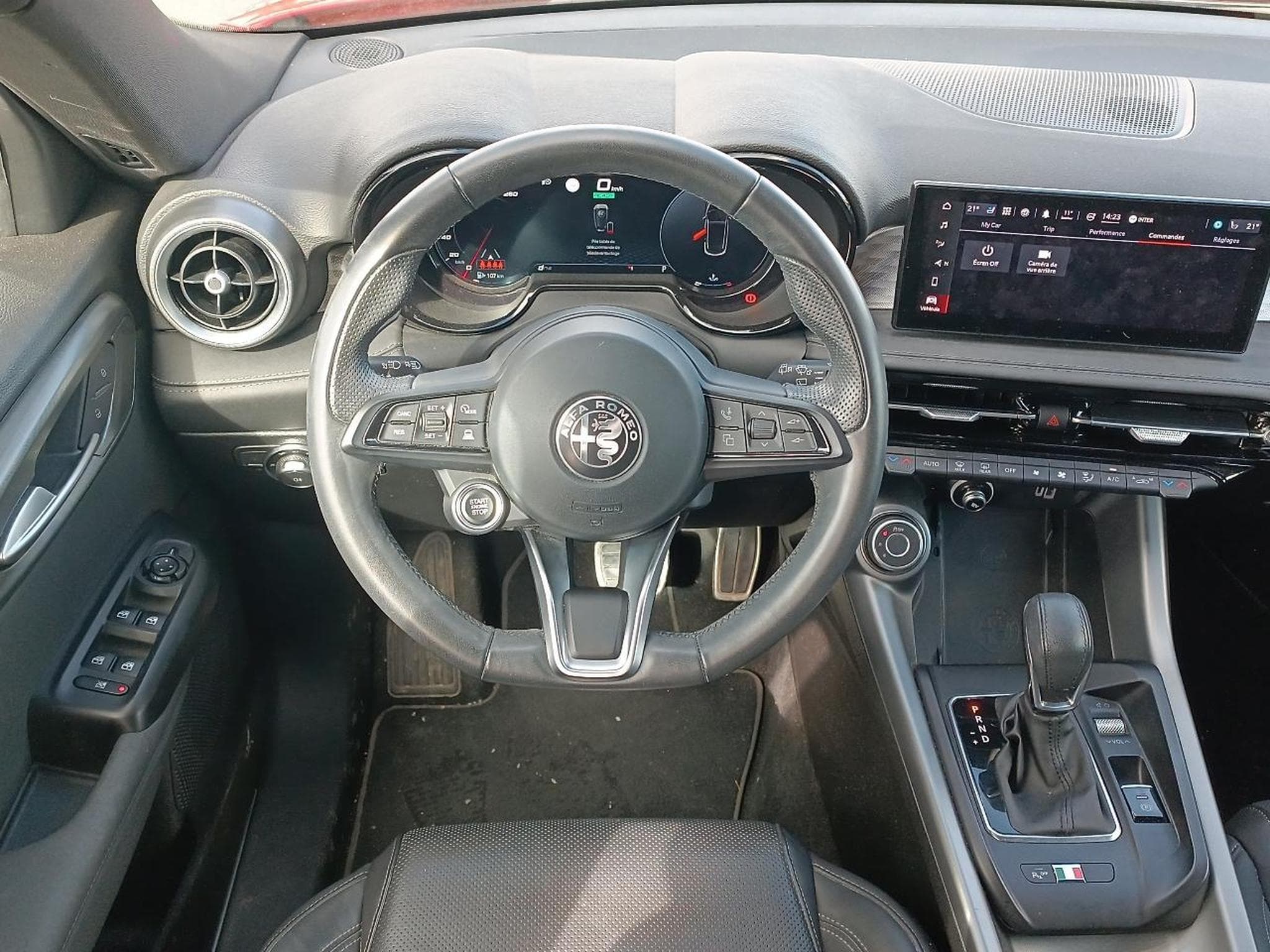 Alfa-Romeo TONALE 1.5 HYBRID 160 EDIZIONE SPECIALE TCT (2022) - Foto 13