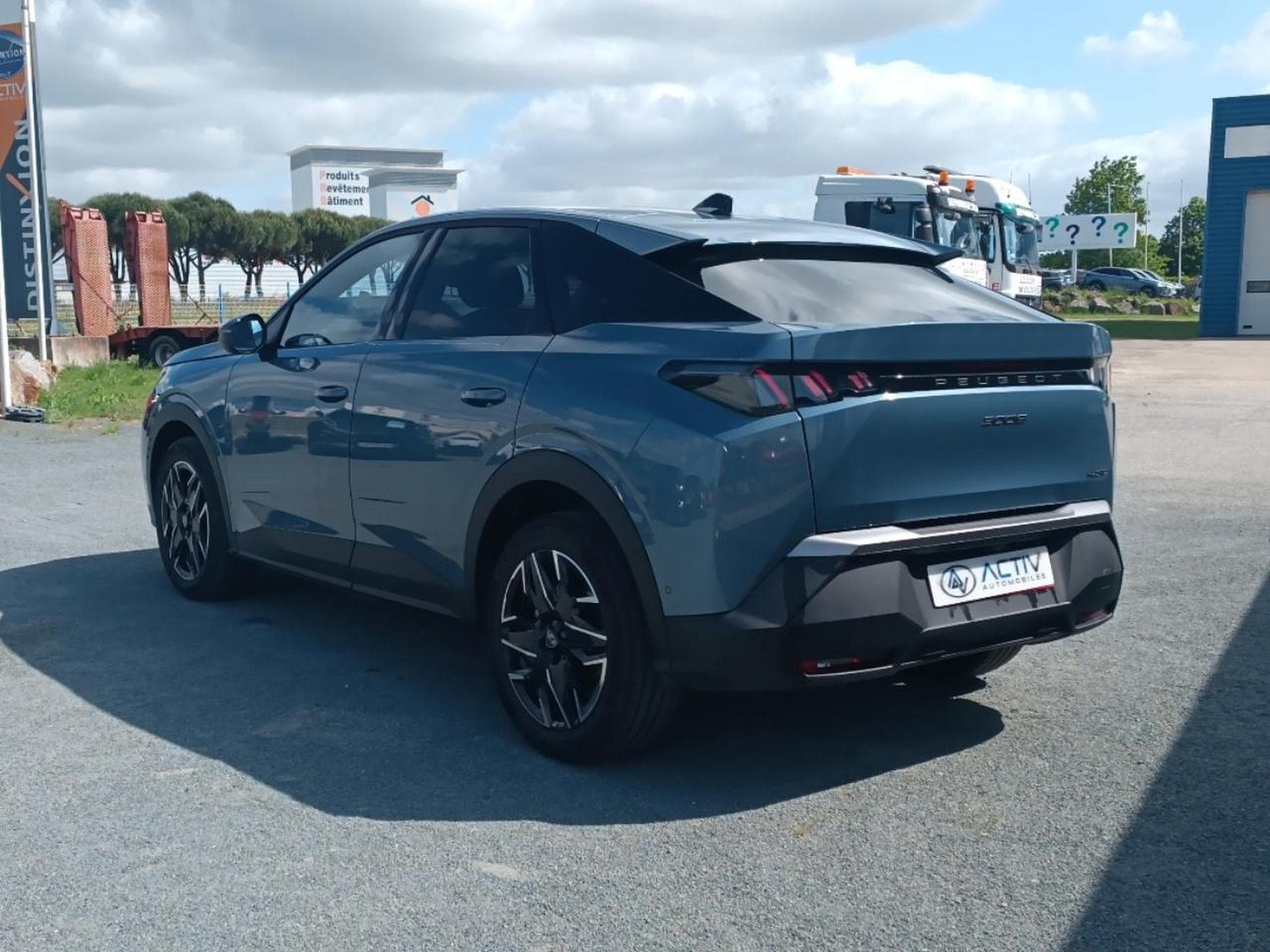 Peugeot 3008 1.2 HYBRID 145 ALLURE E-DCS6 (2025) - Foto 7