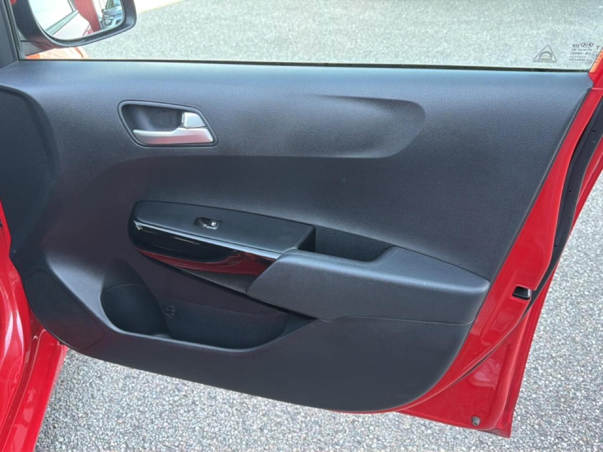 Kia PICANTO 1.0 67 DESIGN (2020) - Photo 16