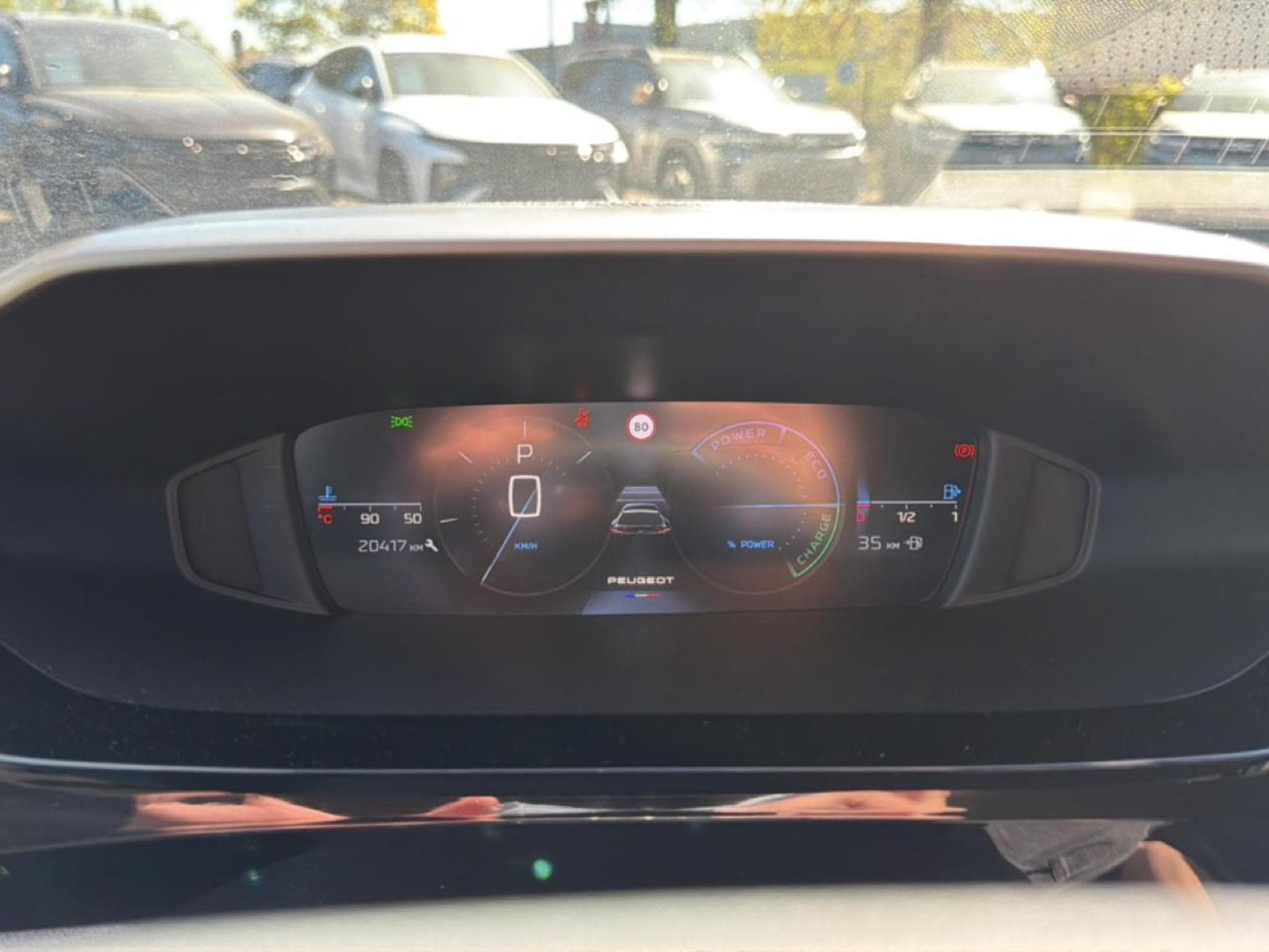 Peugeot 408 HYBRID 145 ALLURE E-DCS6 (2025) - Photo 20