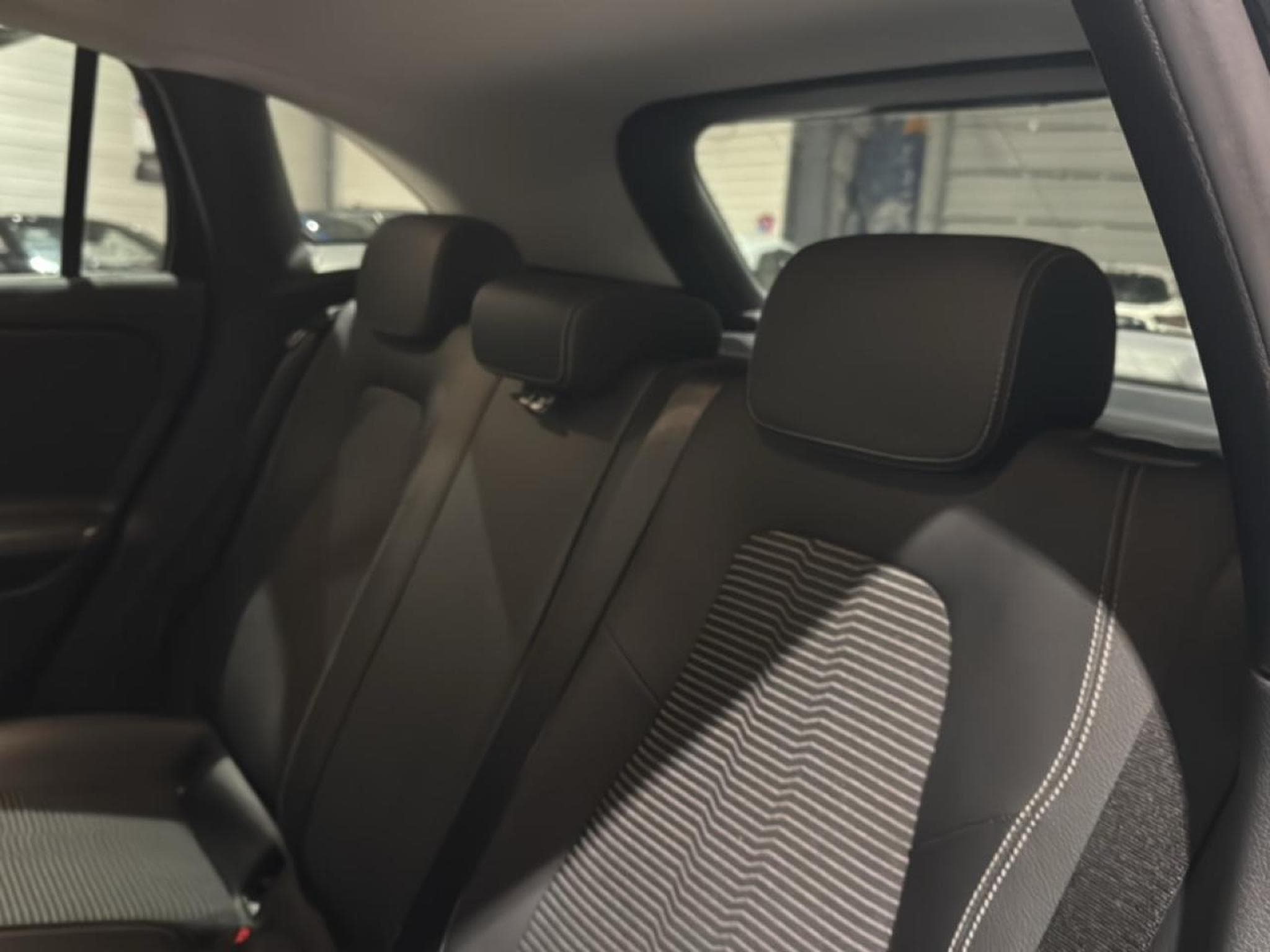 Mercedes GLA 200 D 150 PROGRESSIVE LINE 8G-DCT (2020) - Photo 13