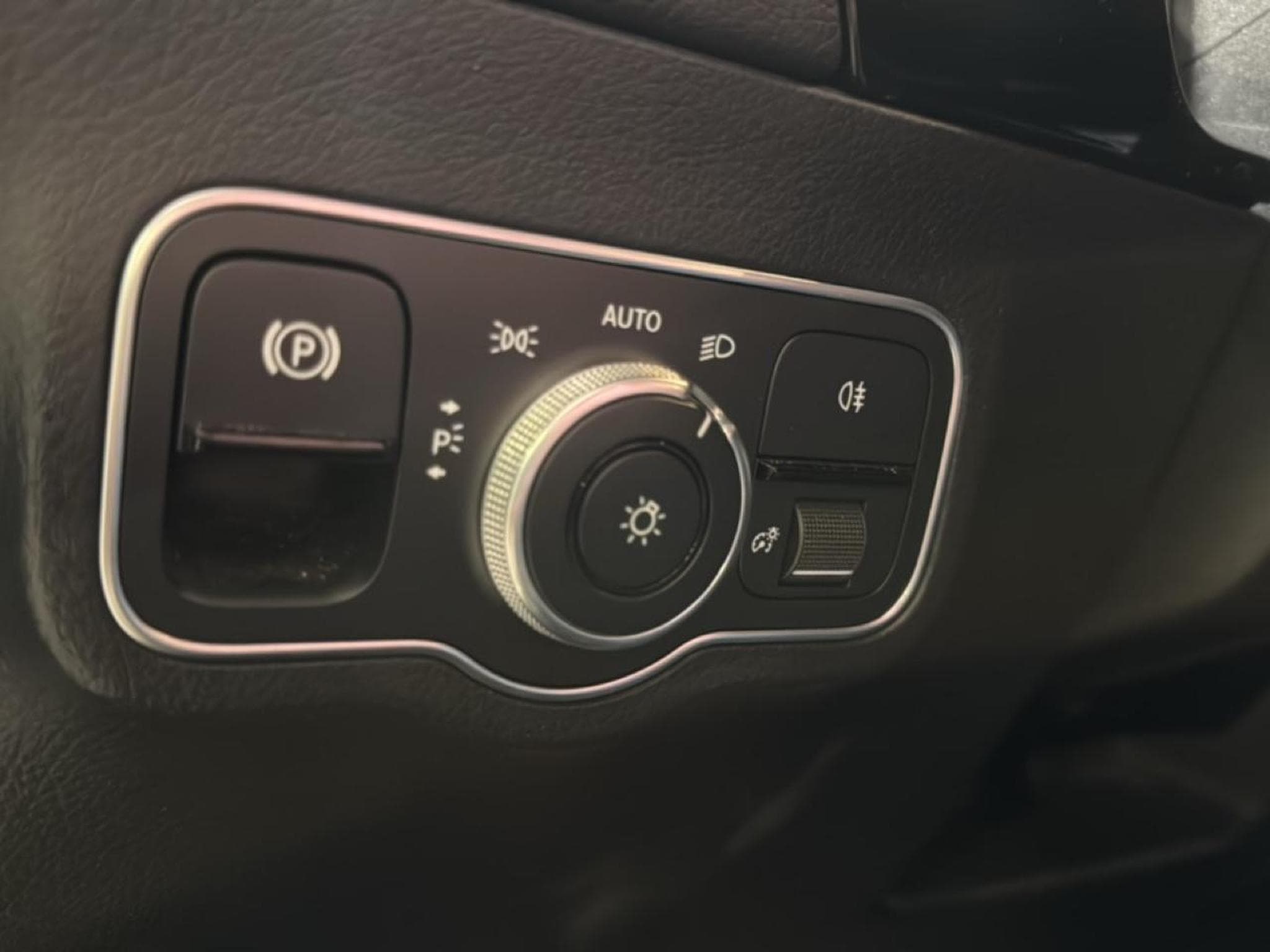 Mercedes GLA 200 D 150 PROGRESSIVE LINE 8G-DCT (2020) - Photo 17