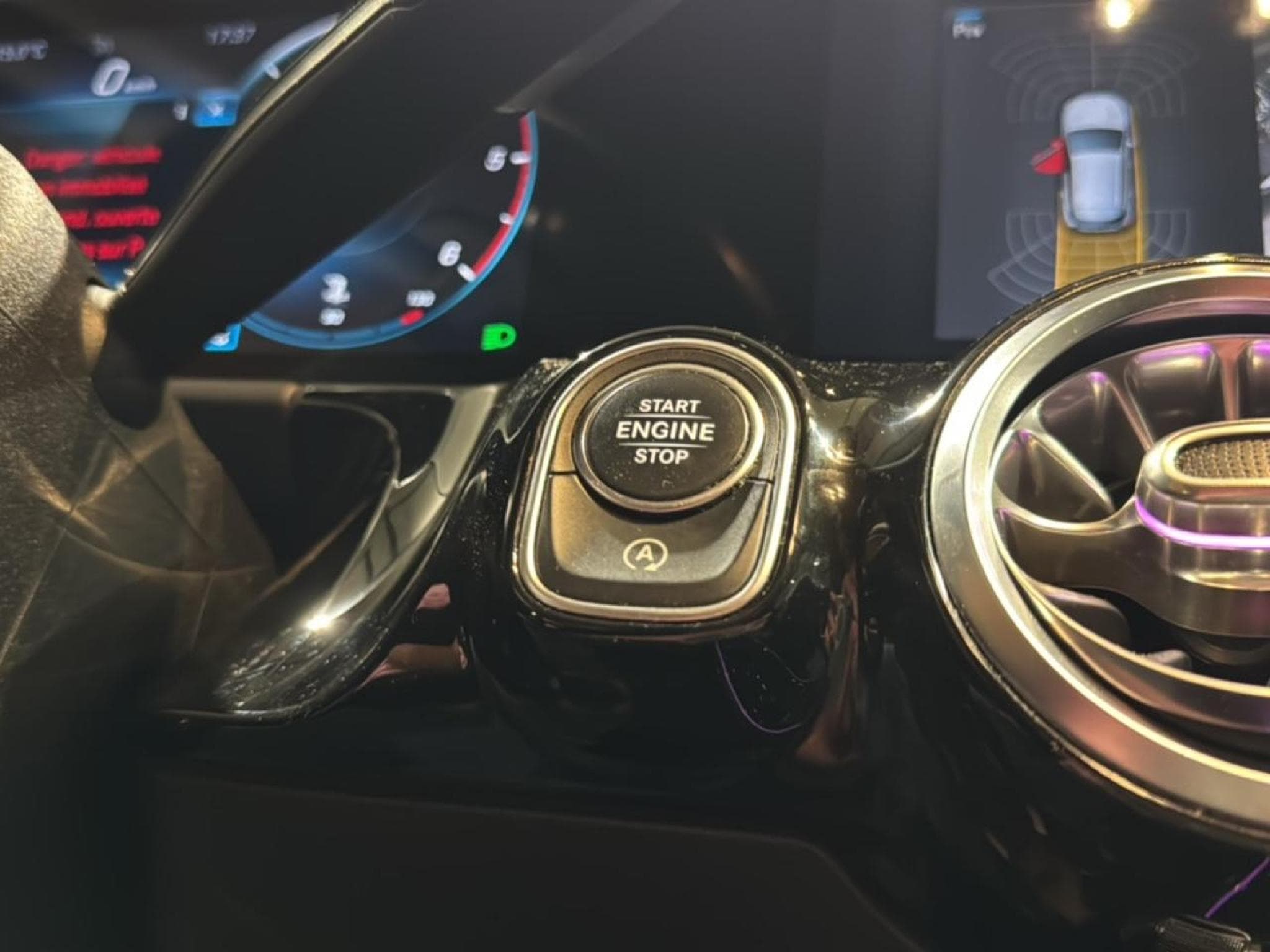 Mercedes GLA 200 D 150 PROGRESSIVE LINE 8G-DCT (2020) - Photo 18