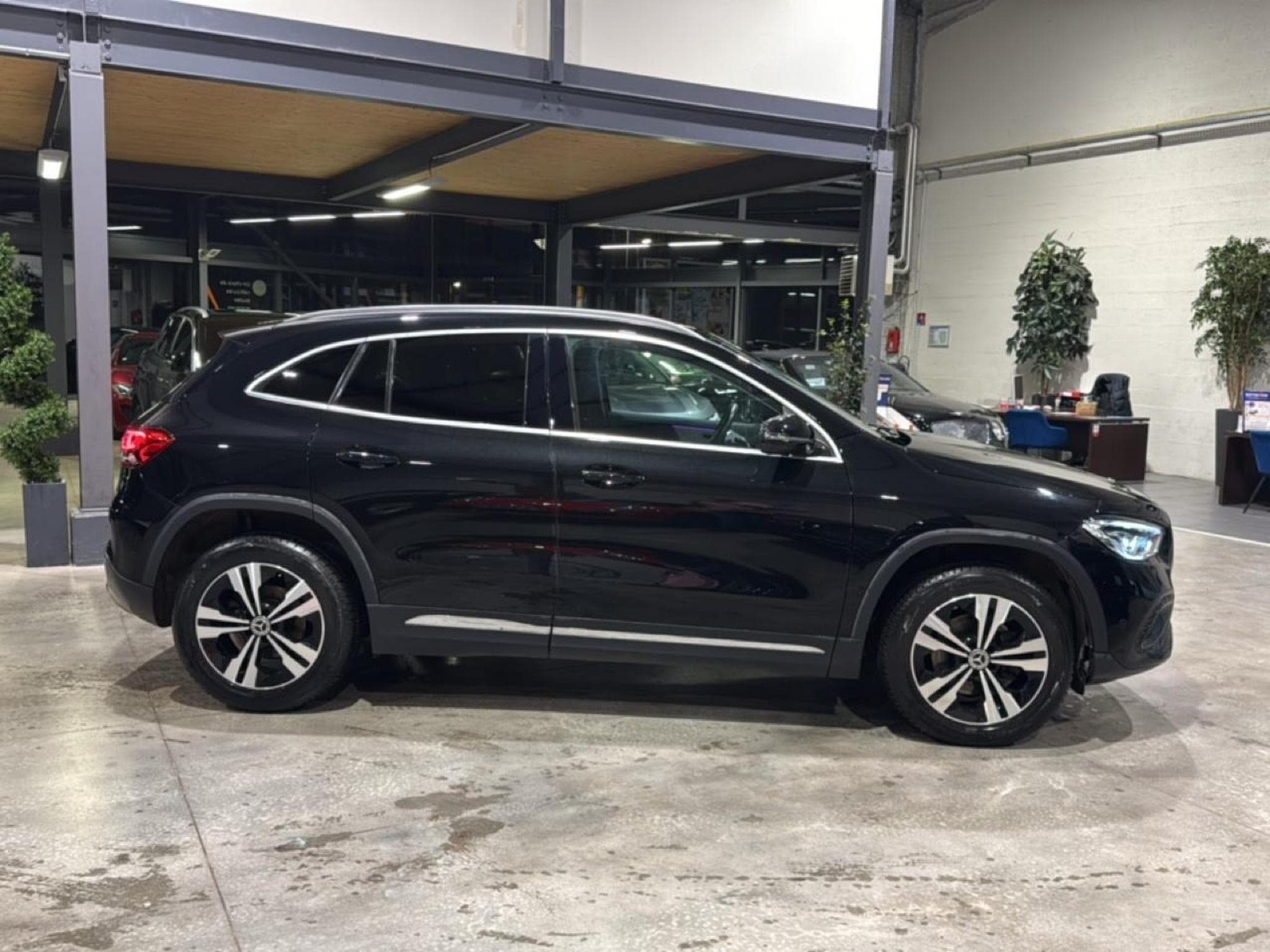 Mercedes GLA 200 D 150 PROGRESSIVE LINE 8G-DCT (2020) - Photo 4