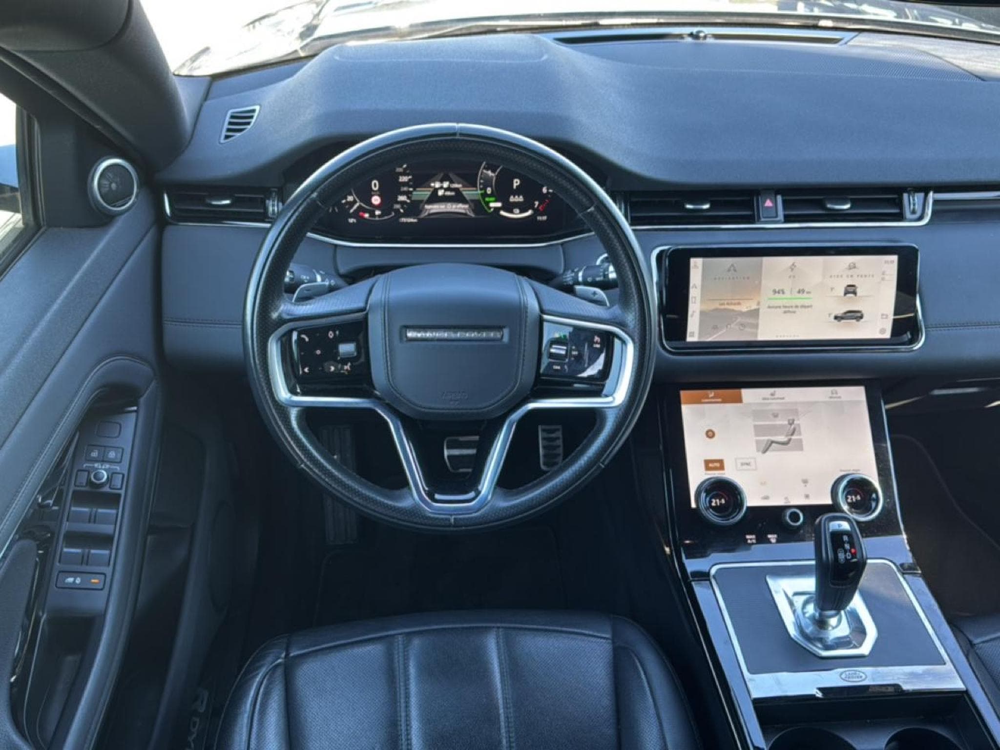 Land-Rover RANGE ROVER EVOQUE 1.5 P300E 309 R-DYNAMIC SE AWD BVA (2021) - Photo 10