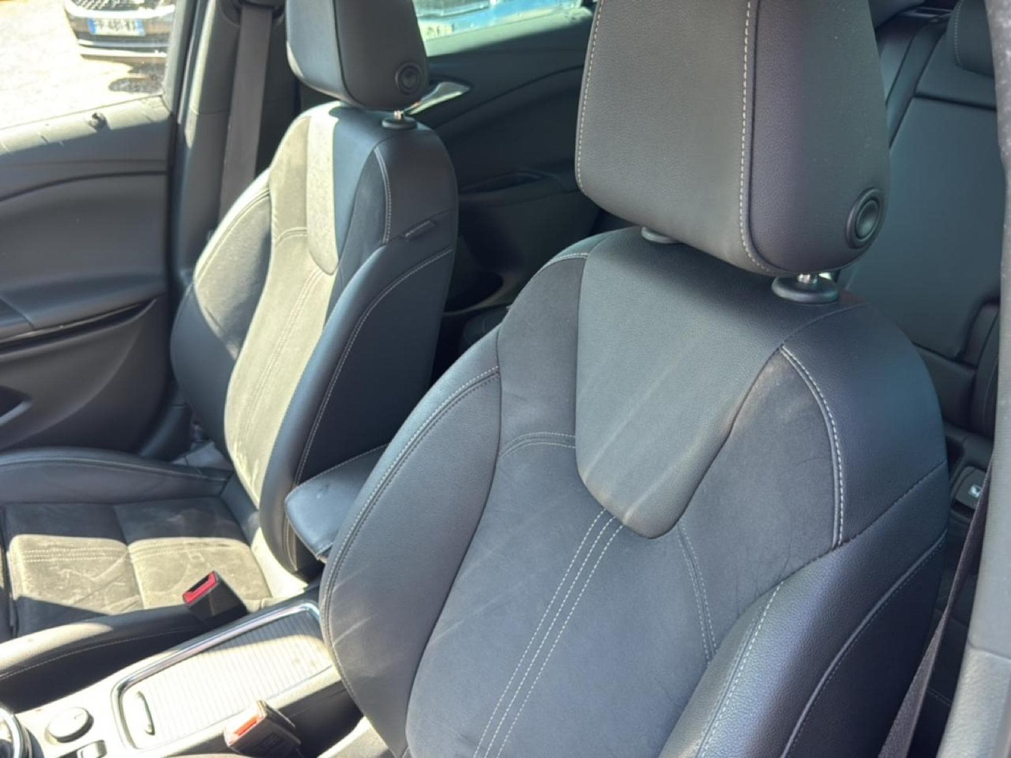 Opel ASTRA 1.4 TURBO 125 ELITE (2019) - Photo 16