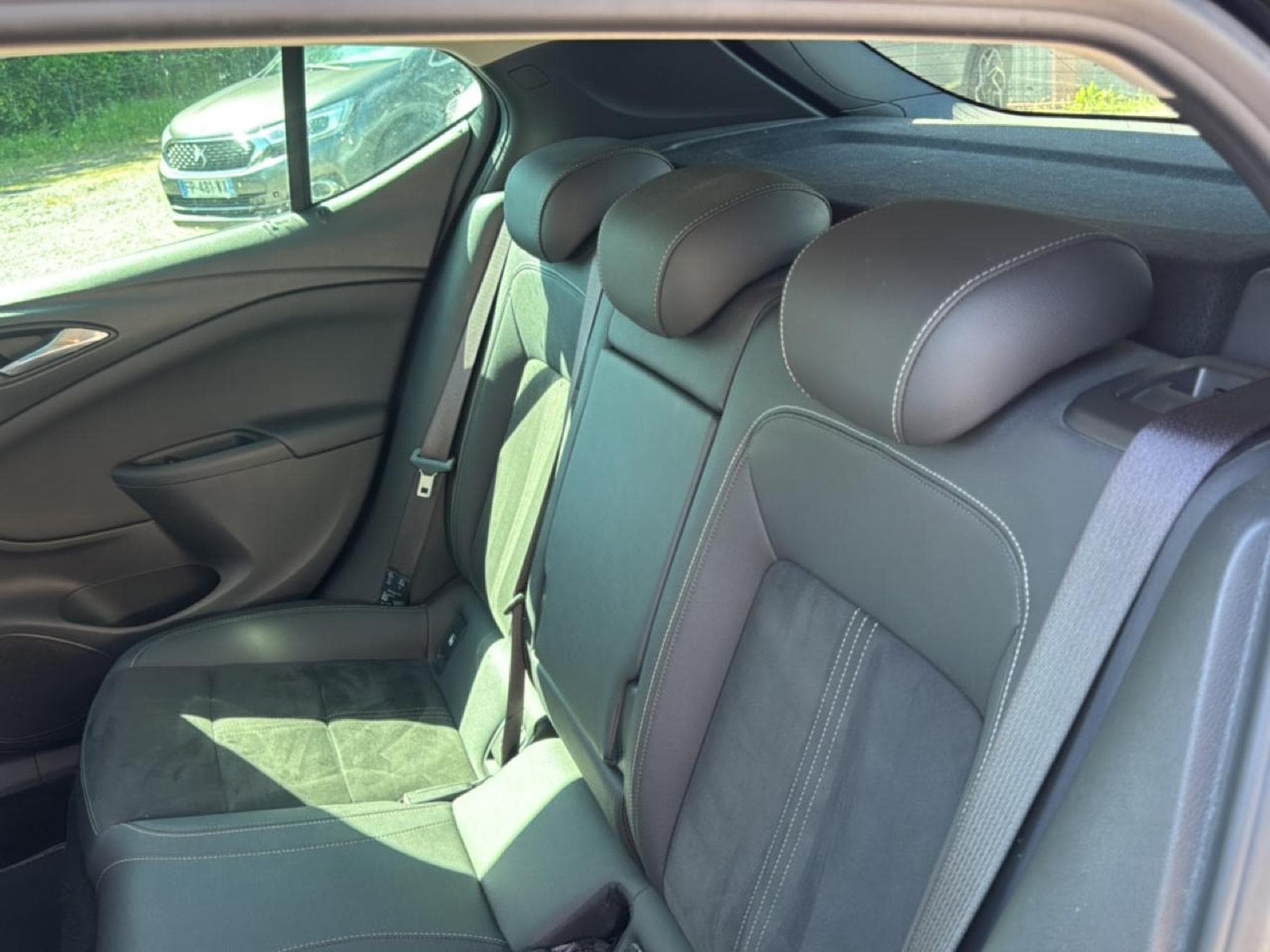 Opel ASTRA 1.4 TURBO 125 ELITE (2019) - Photo 18