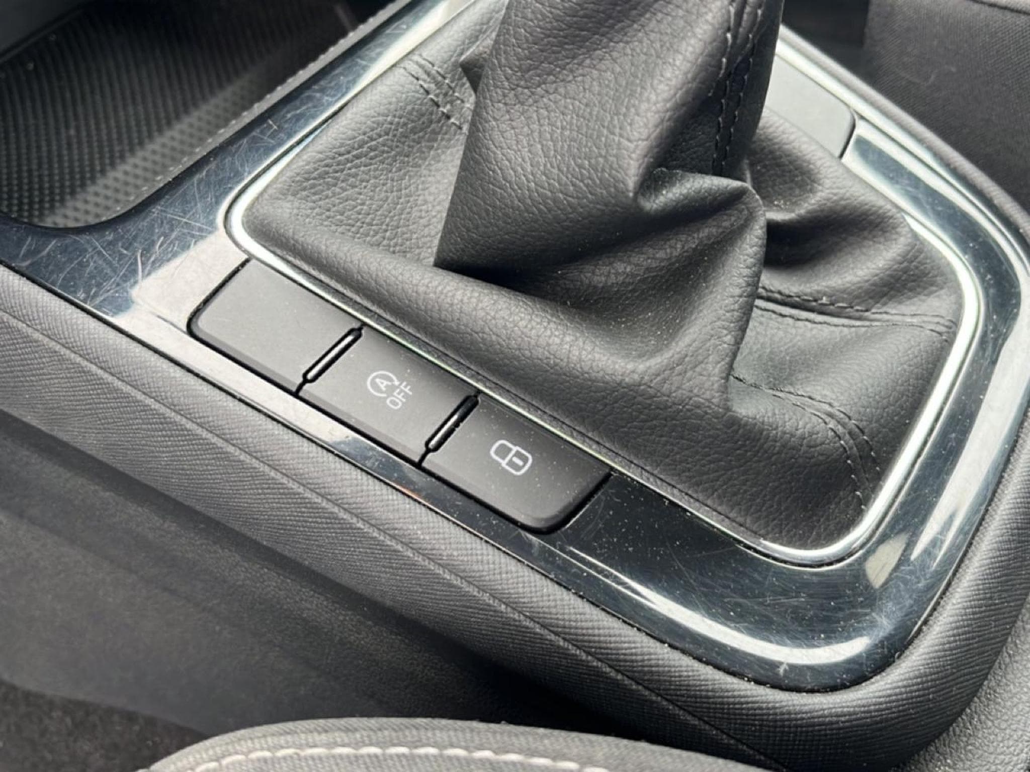 Skoda FABIA 1.0 TSI EVO2 95 SELECTION (2025) - Foto 16