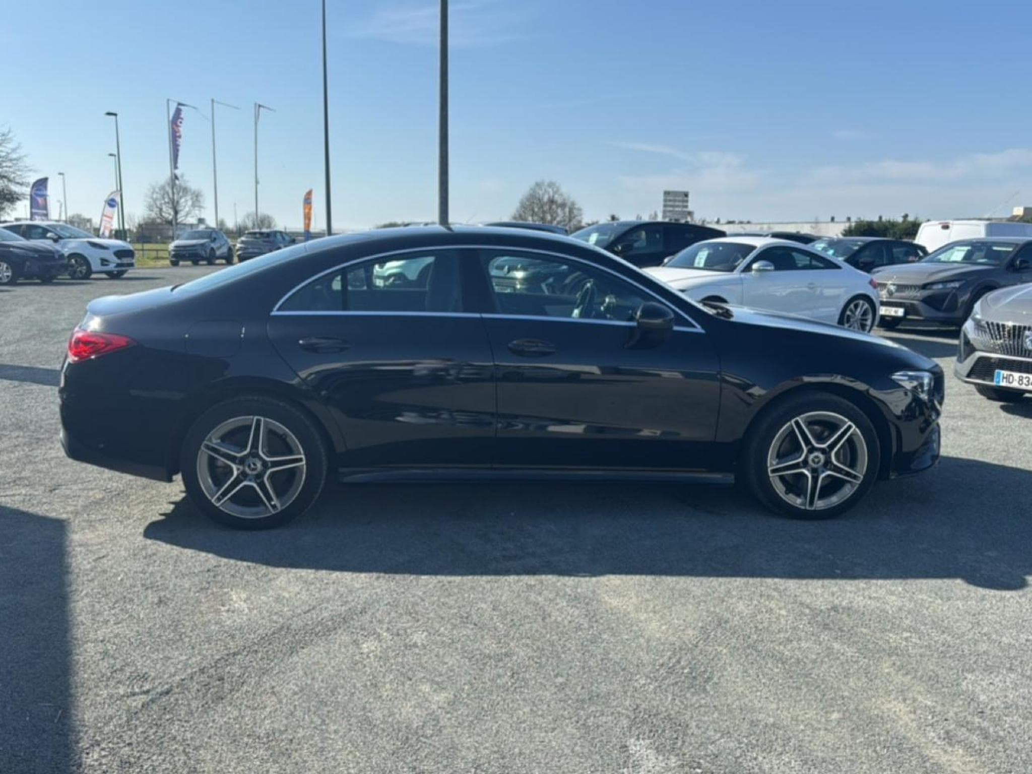 Mercedes CLA 250 E 262 AMG LINE 8G-DCT (2022) - Photo 4