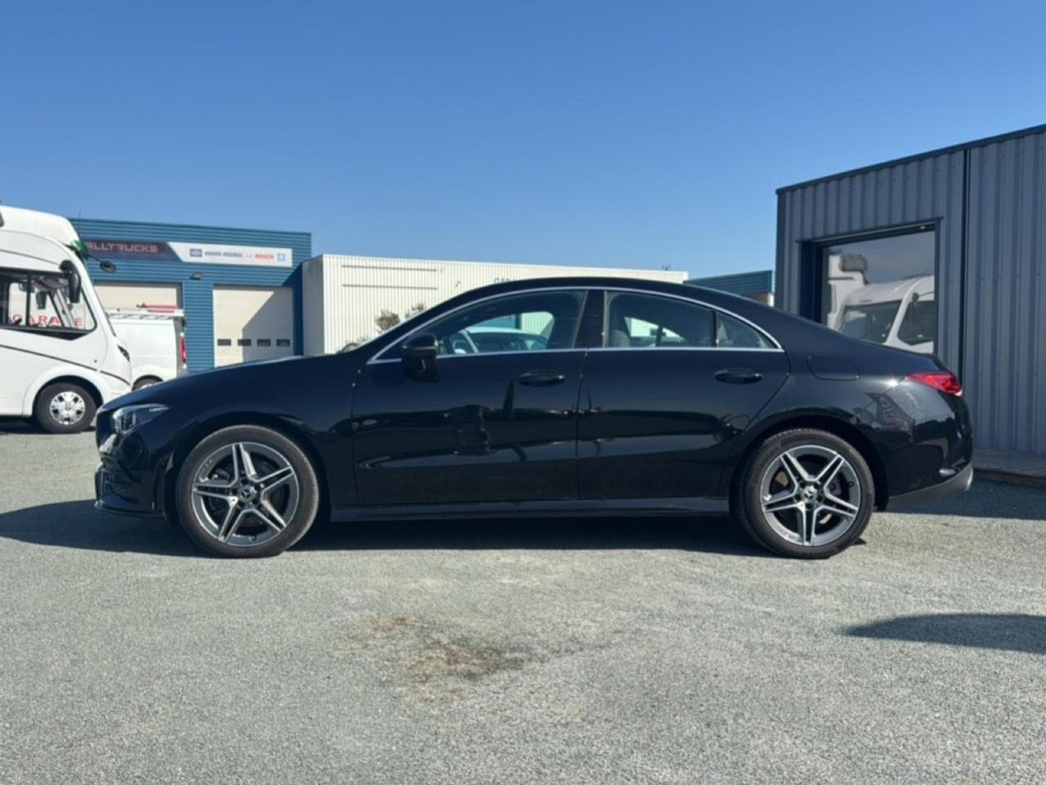 Mercedes CLA 250 E 262 AMG LINE 8G-DCT (2022) - Photo 8