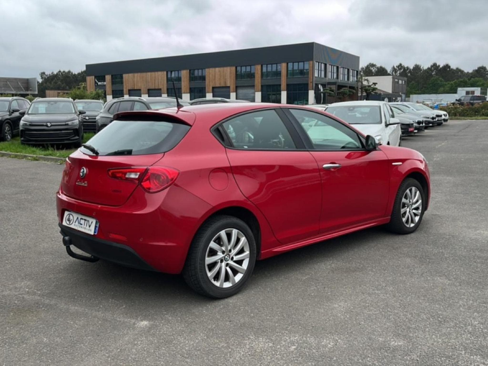Alfa-Romeo GIULIETTA 1.6 JTDM 105 EDIZIONE (2016) - Photo 5