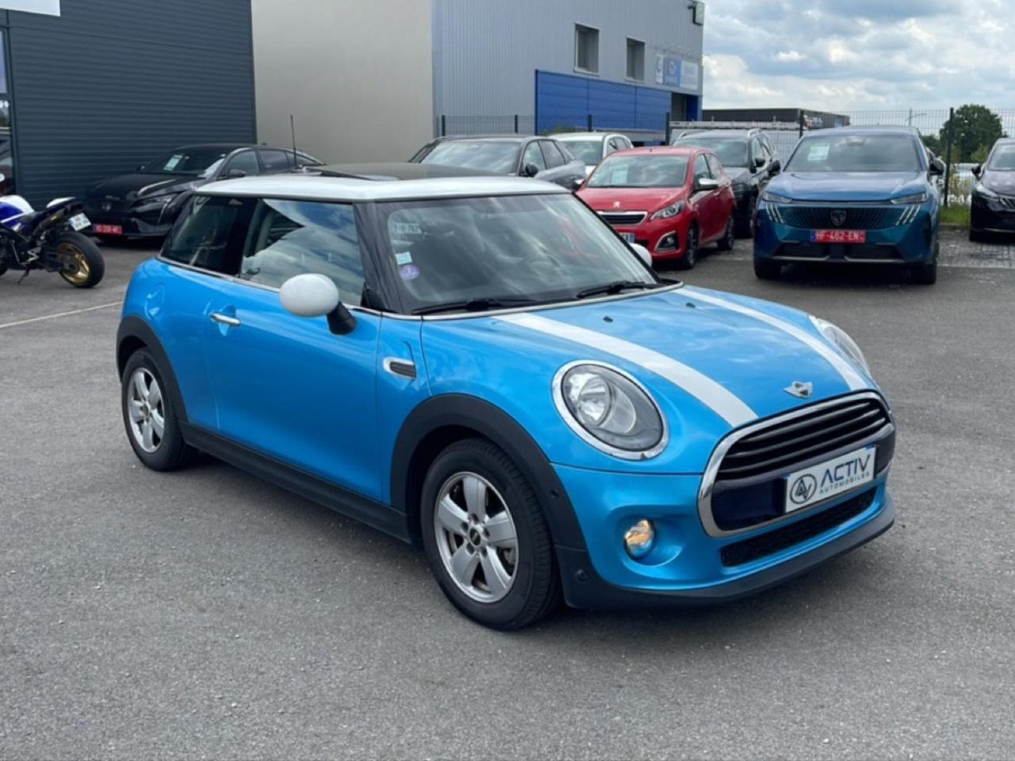 Mini MINI COOPER 136 (2015) - Photo 3