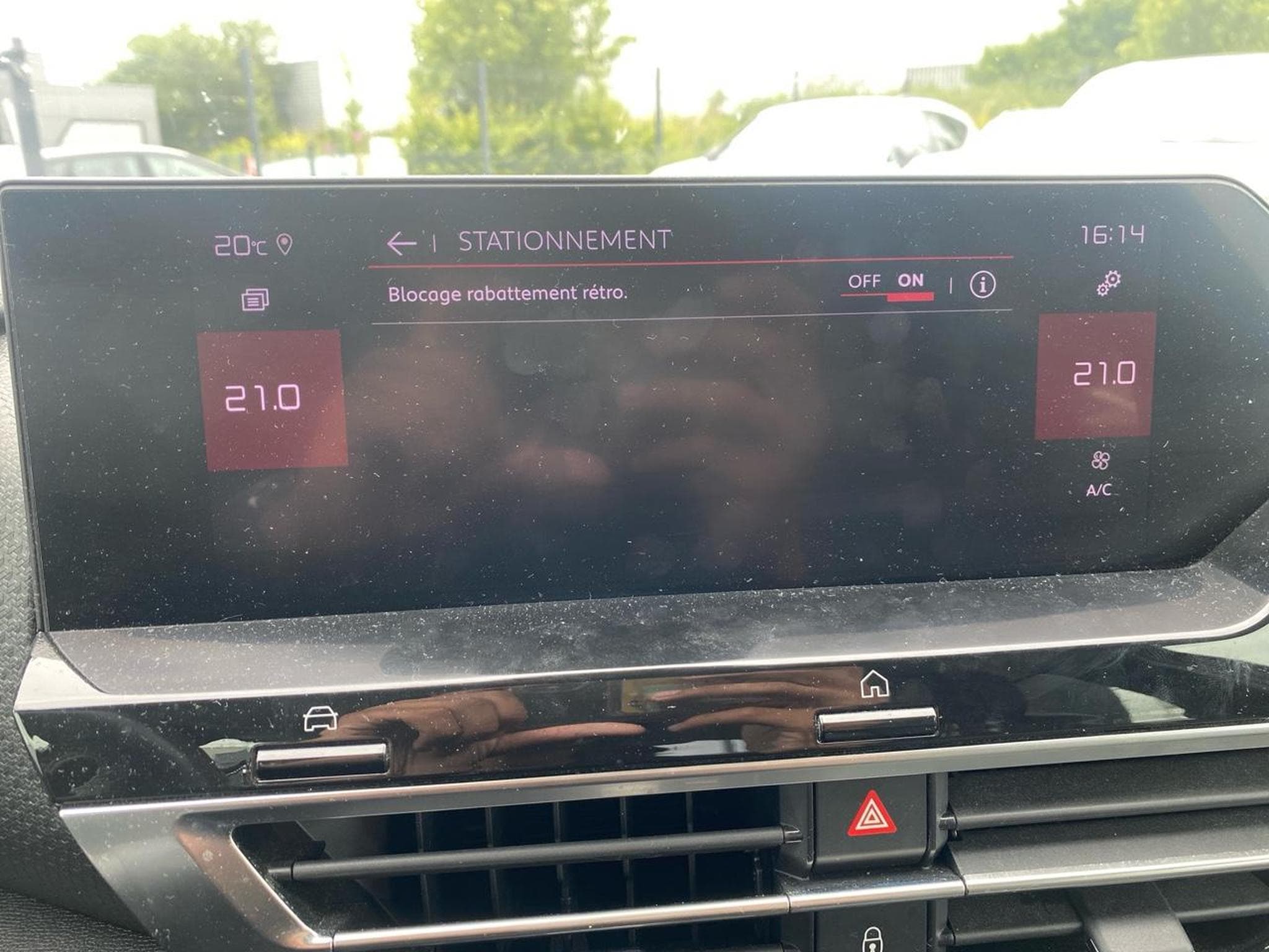 Citroen C4 BLUEHDI 130 FEEL PACK BUSINESS EAT8 (2021) - Photo 18