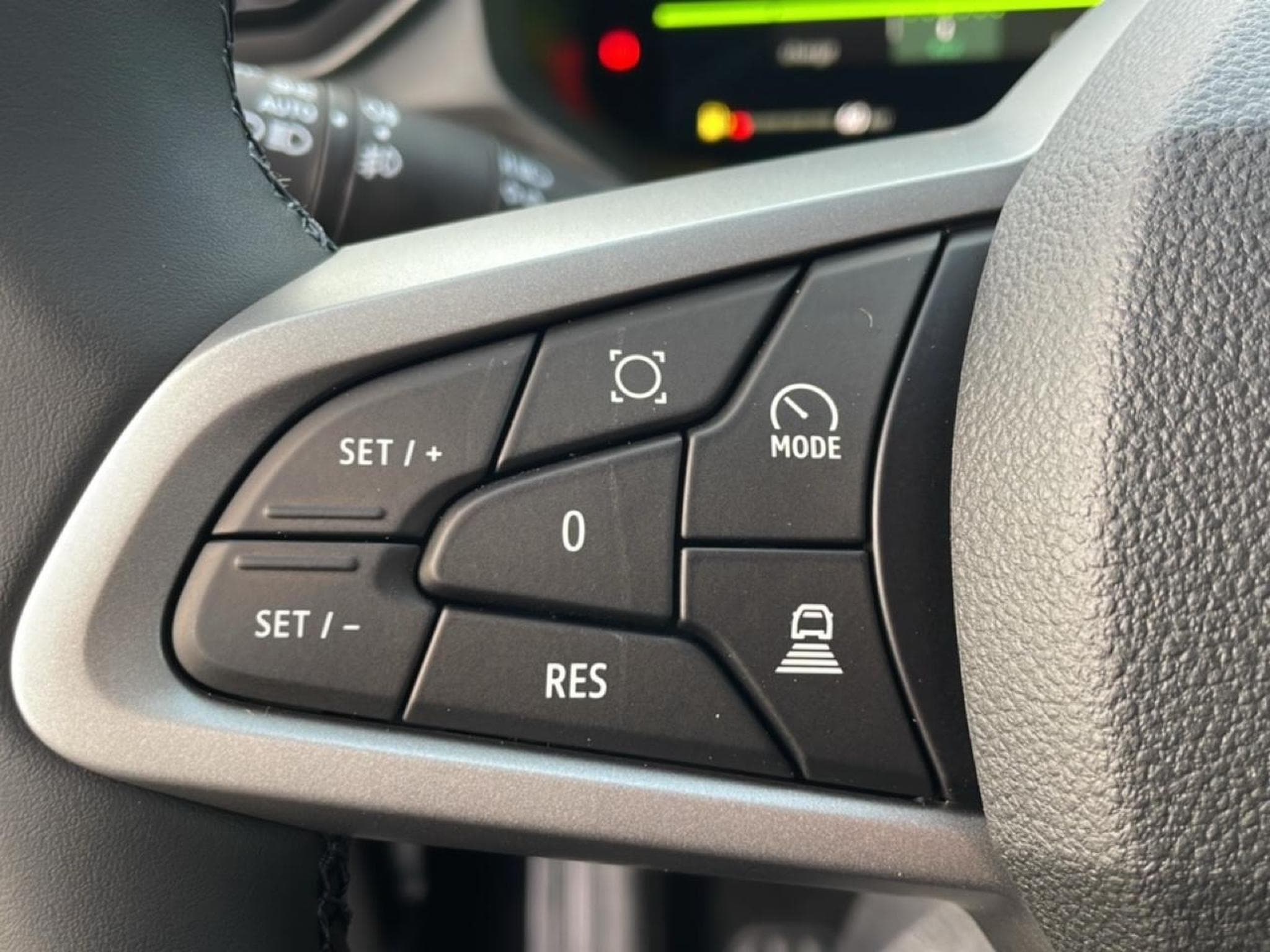 Dacia BIGSTER 1.8 HYBRID 155 JOURNEY (2025) - Foto 15