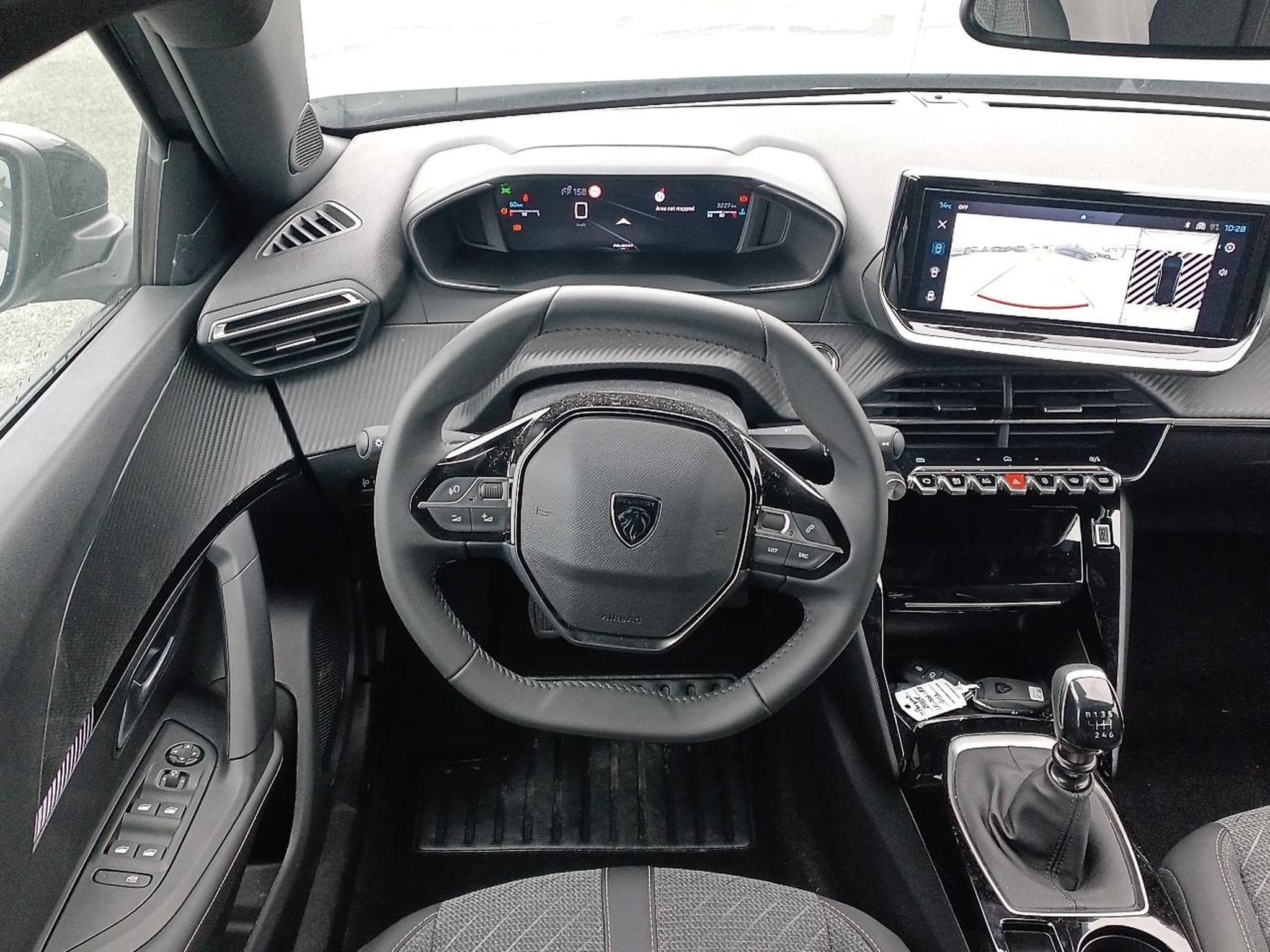 Peugeot 2008 1.2 100 ALLURE (2025) - Photo 13