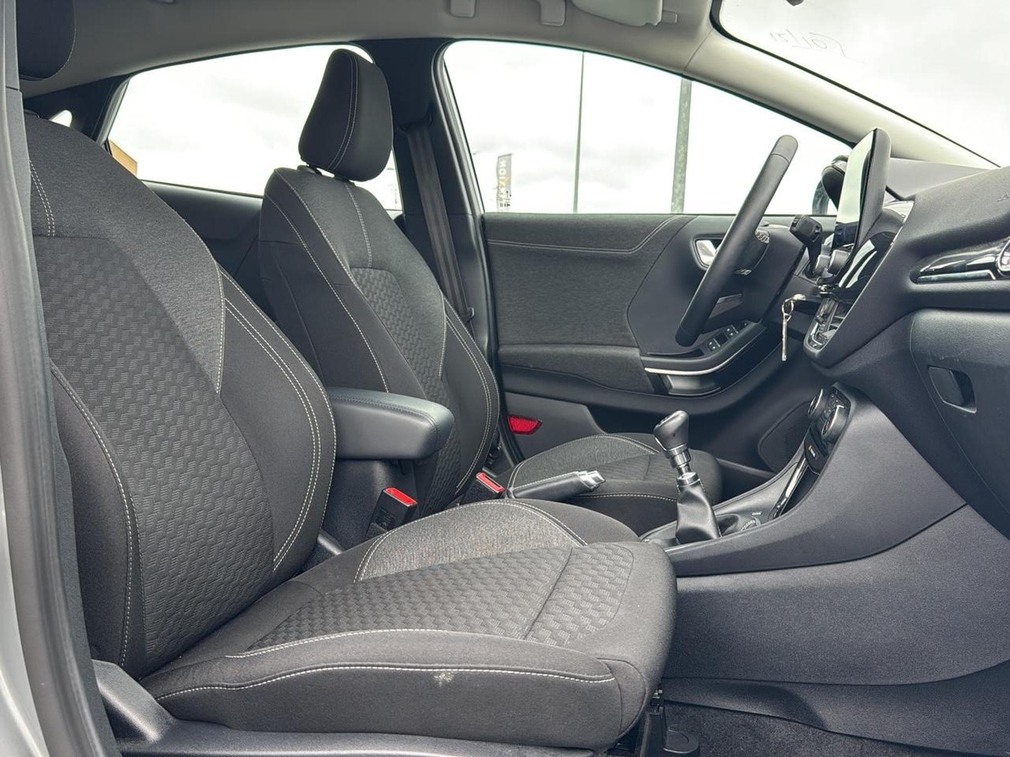 Ford PUMA 1.0 FLEXIFUEL 125 MHEV TITANIUM (2023) - Photo 20