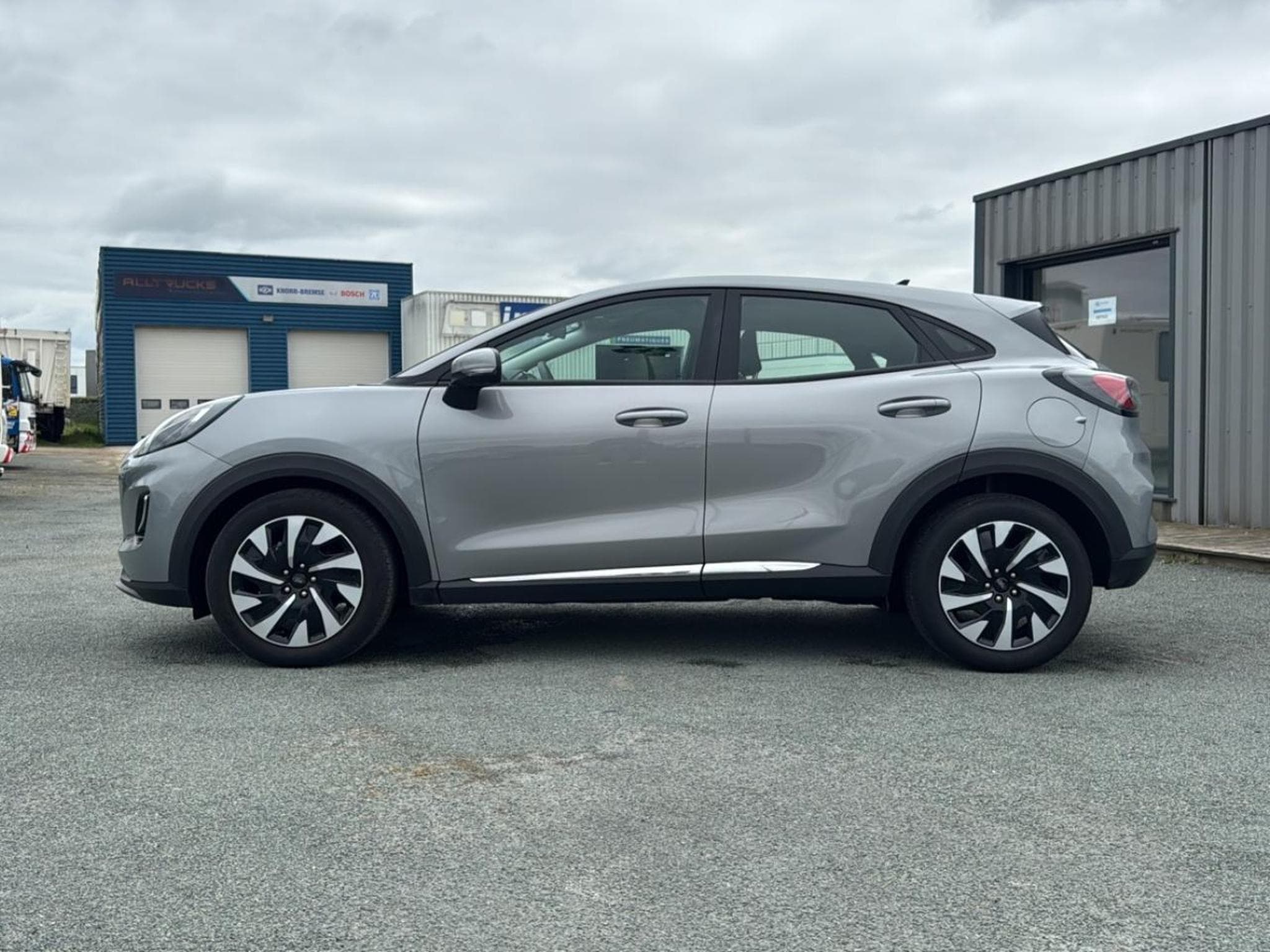 Ford PUMA 1.0 FLEXIFUEL 125 MHEV TITANIUM (2023) - Photo 6