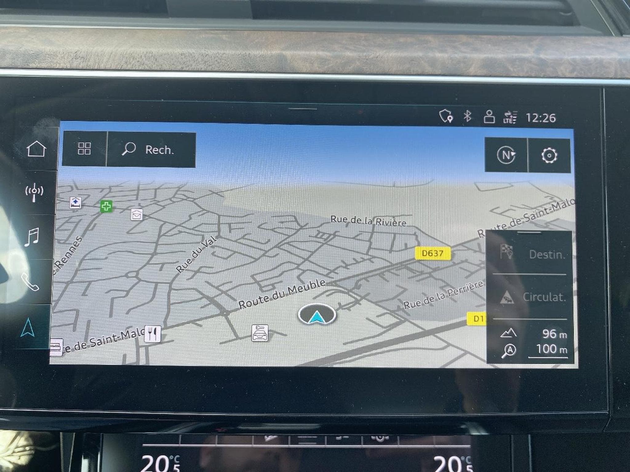 Audi Q8 E-TRON 55 408 AVUS QUATTRO (2022) - Photo 17