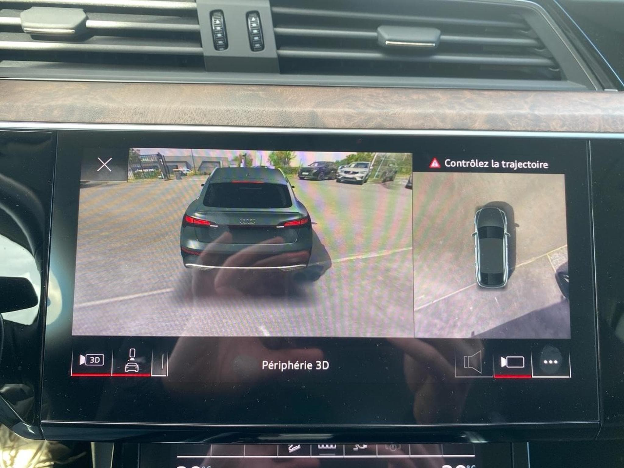 Audi Q8 E-TRON 55 408 AVUS QUATTRO (2022) - Photo 19
