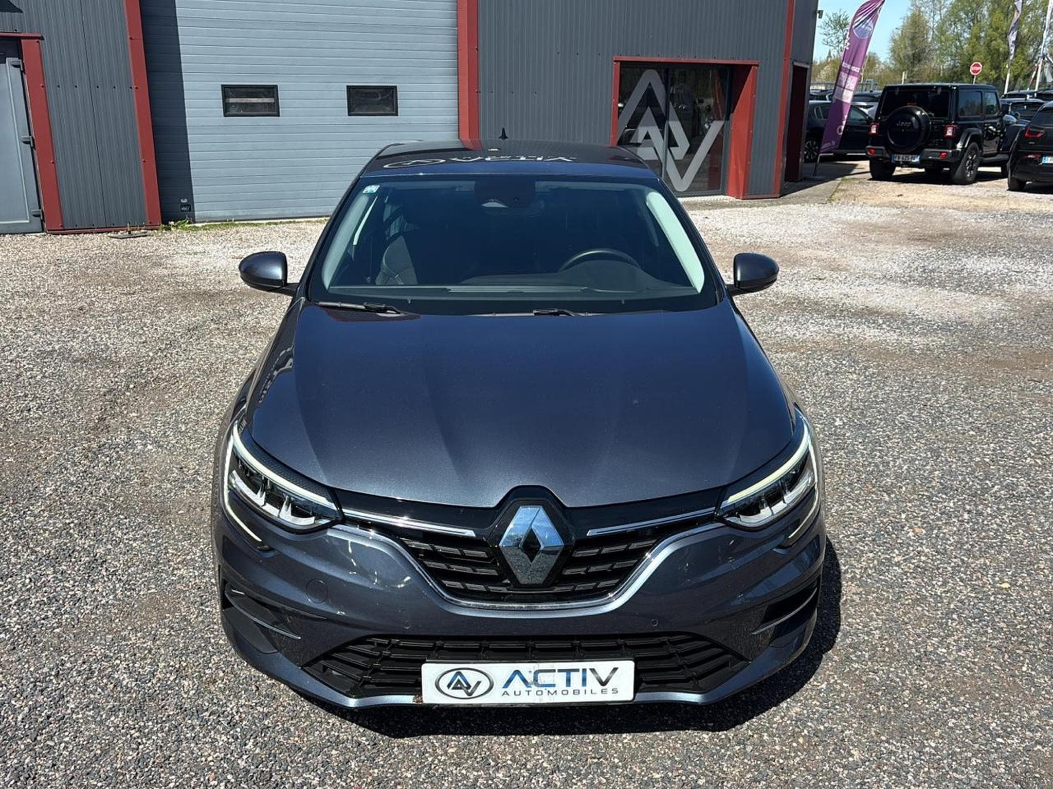 Renault MEGANE IV 1.5 BLUE DCI 115 TECHNO EDC (2023) - Photo 2