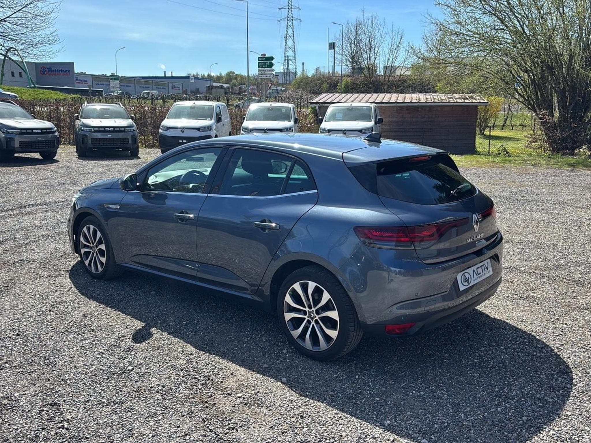 Renault MEGANE IV 1.5 BLUE DCI 115 TECHNO EDC (2023) - Photo 7